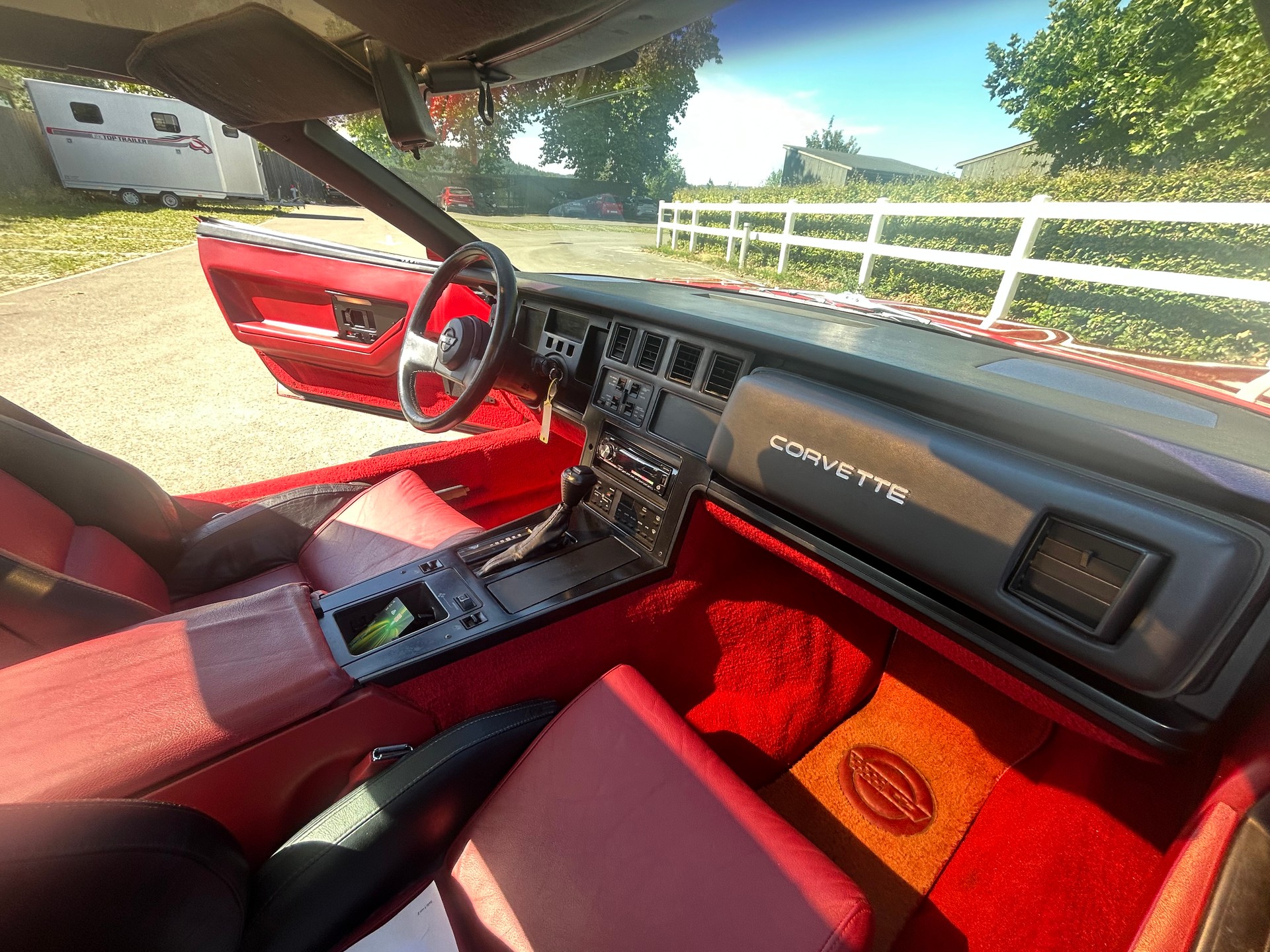 CHEVROLET CORVETTE - 11