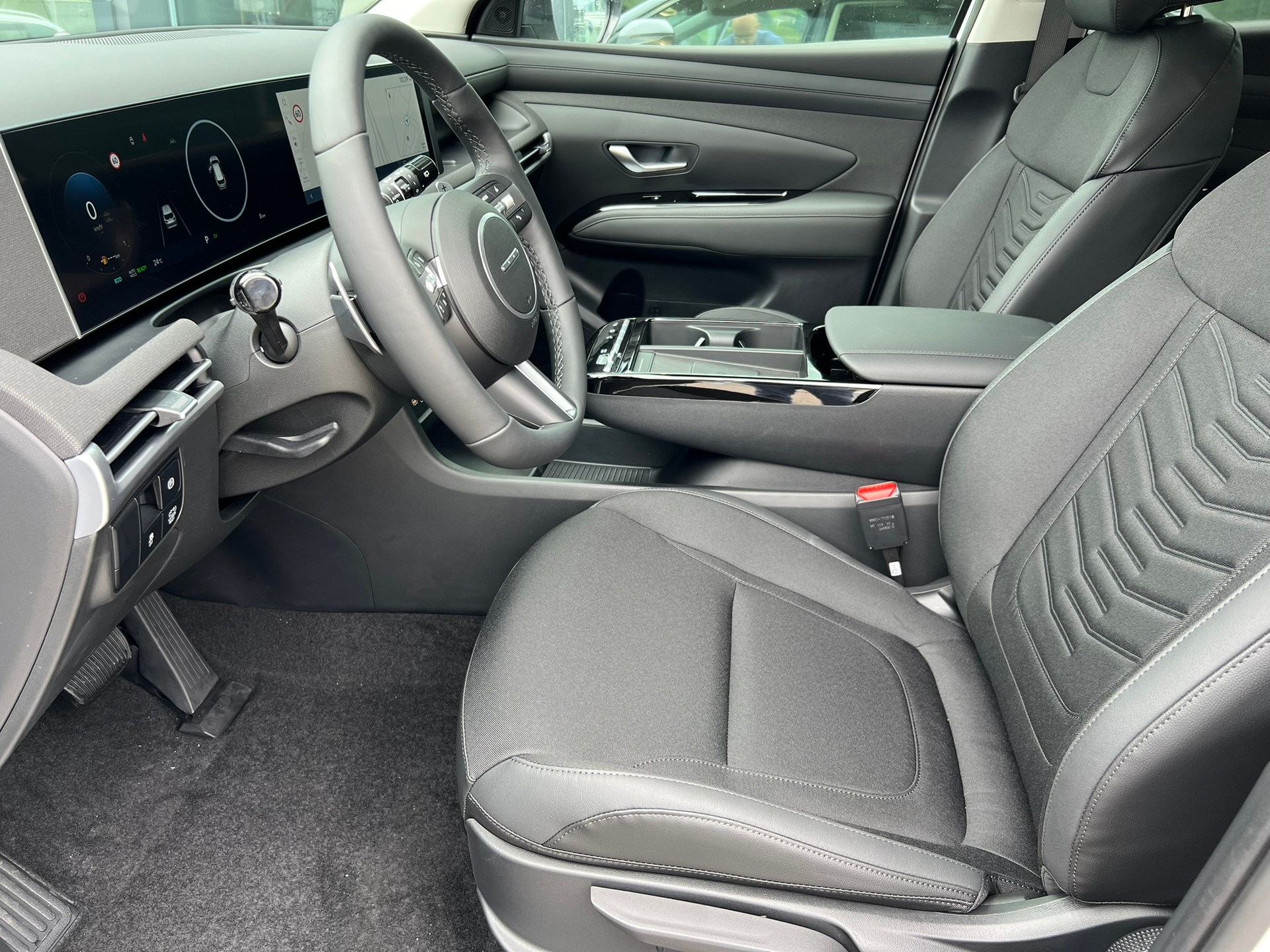 HYUNDAI Tucson 1.6 TGDI HEV Amplia 4WD - 7