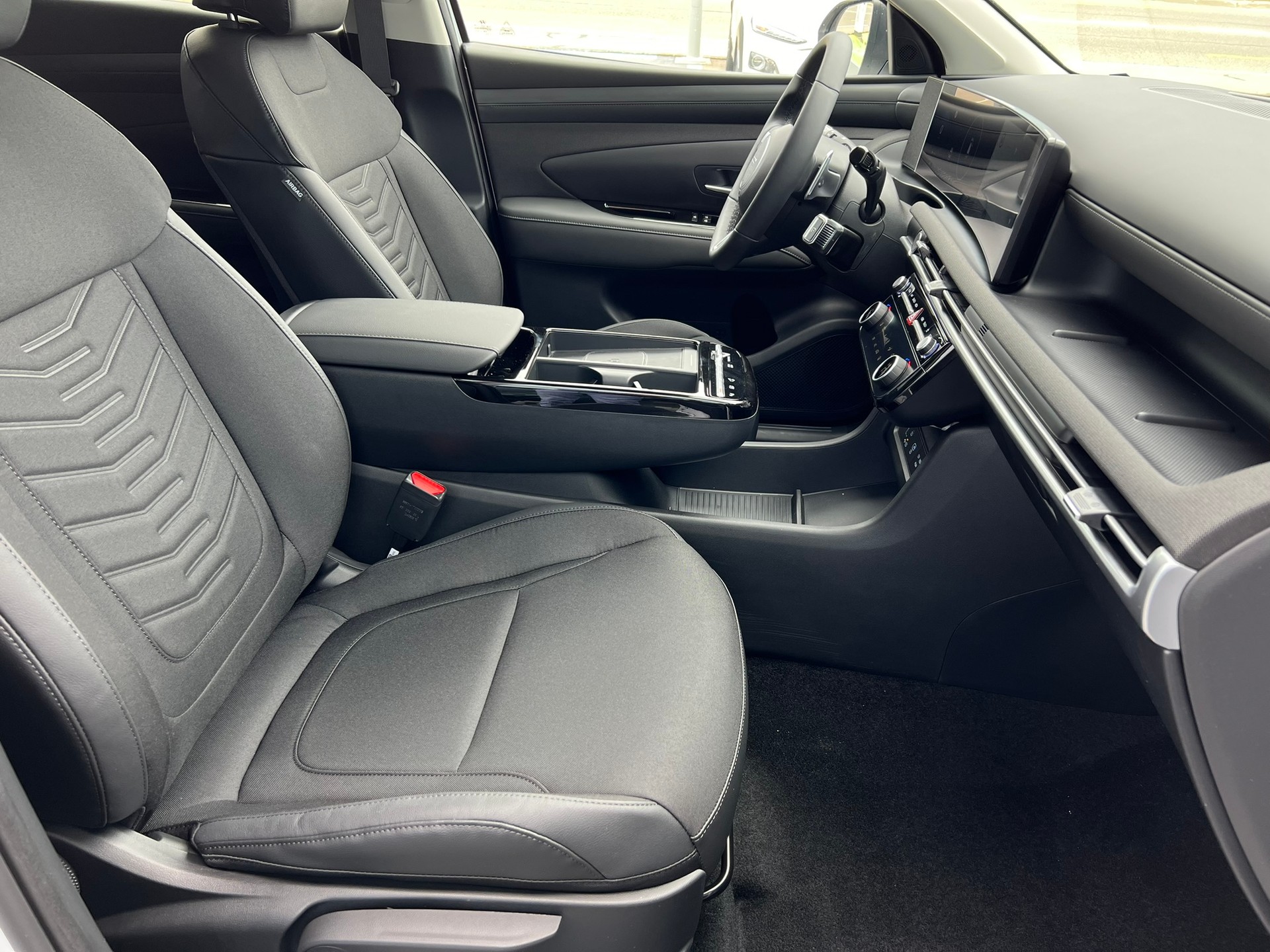 HYUNDAI Tucson 1.6 TGDI HEV Amplia 4WD - 8