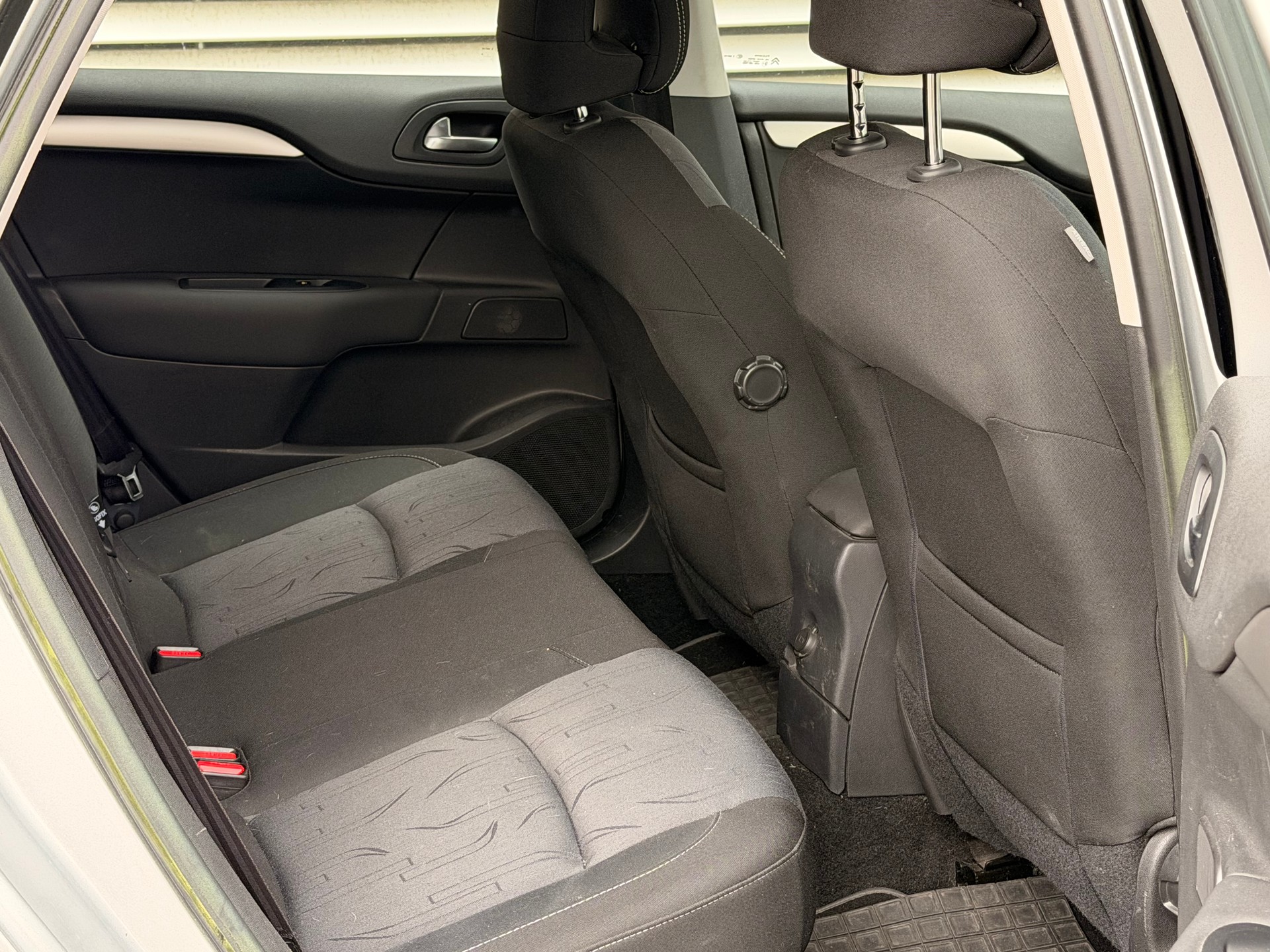 CITROEN C4 1.6 e-HDi Rossignol EGS6 - 12