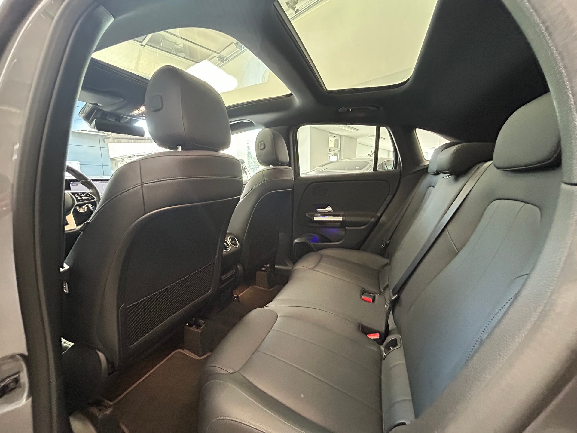 MERCEDES-BENZ GLA 220d 4Matic Progressive 8G-DCT - 12