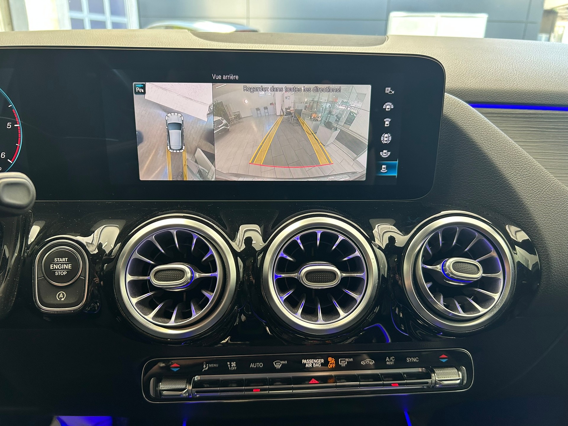MERCEDES-BENZ GLA 220d 4Matic Progressive 8G-DCT - 15