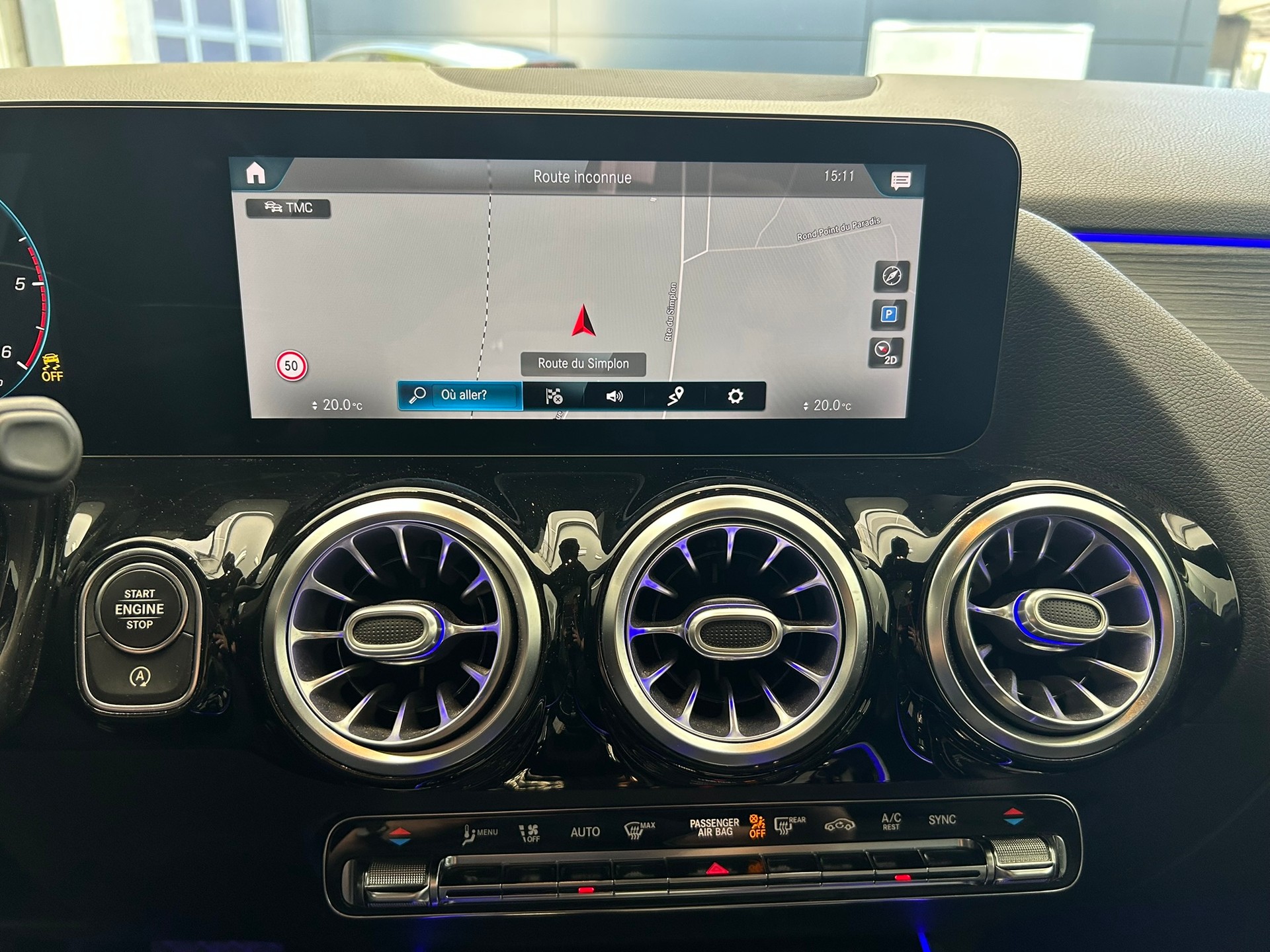 MERCEDES-BENZ GLA 220d 4Matic Progressive 8G-DCT - 13
