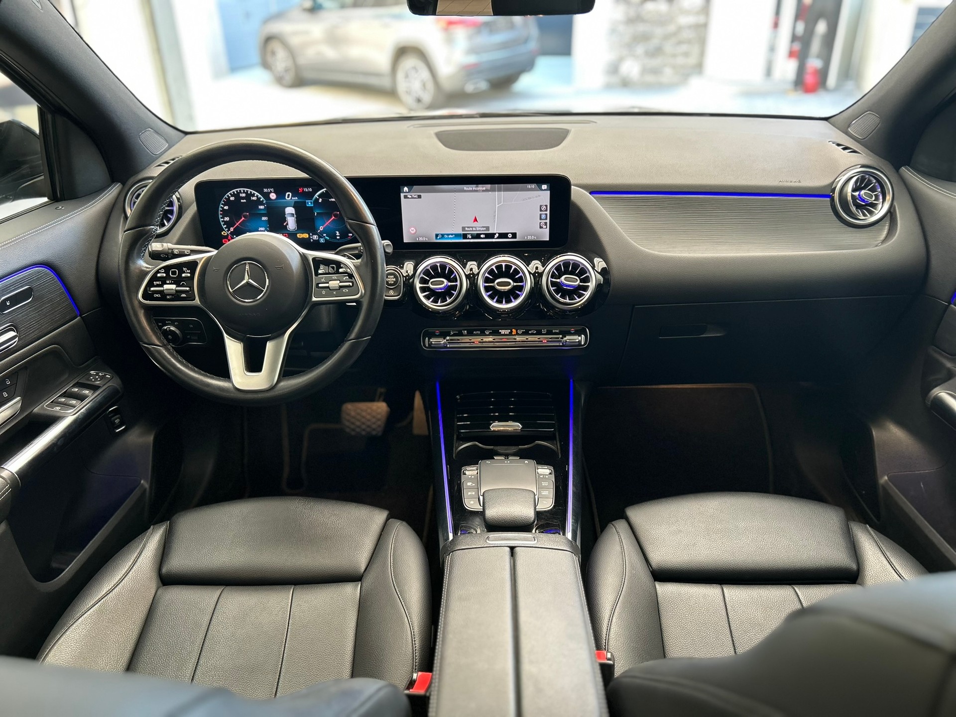 MERCEDES-BENZ GLA 220d 4Matic Progressive 8G-DCT - 9