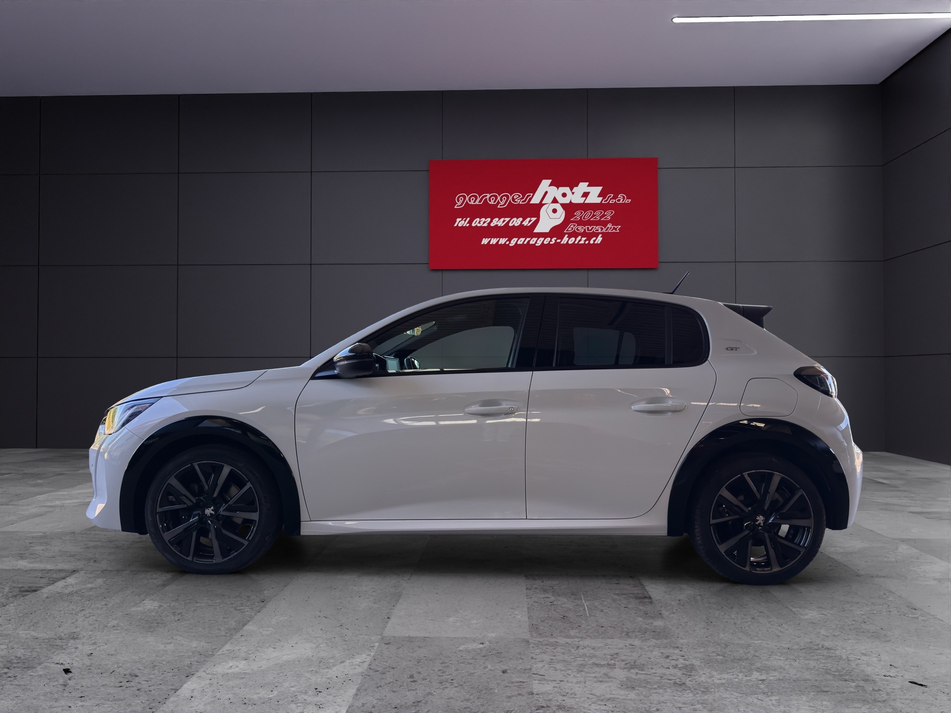 PEUGEOT 208 1.2 GT - 2
