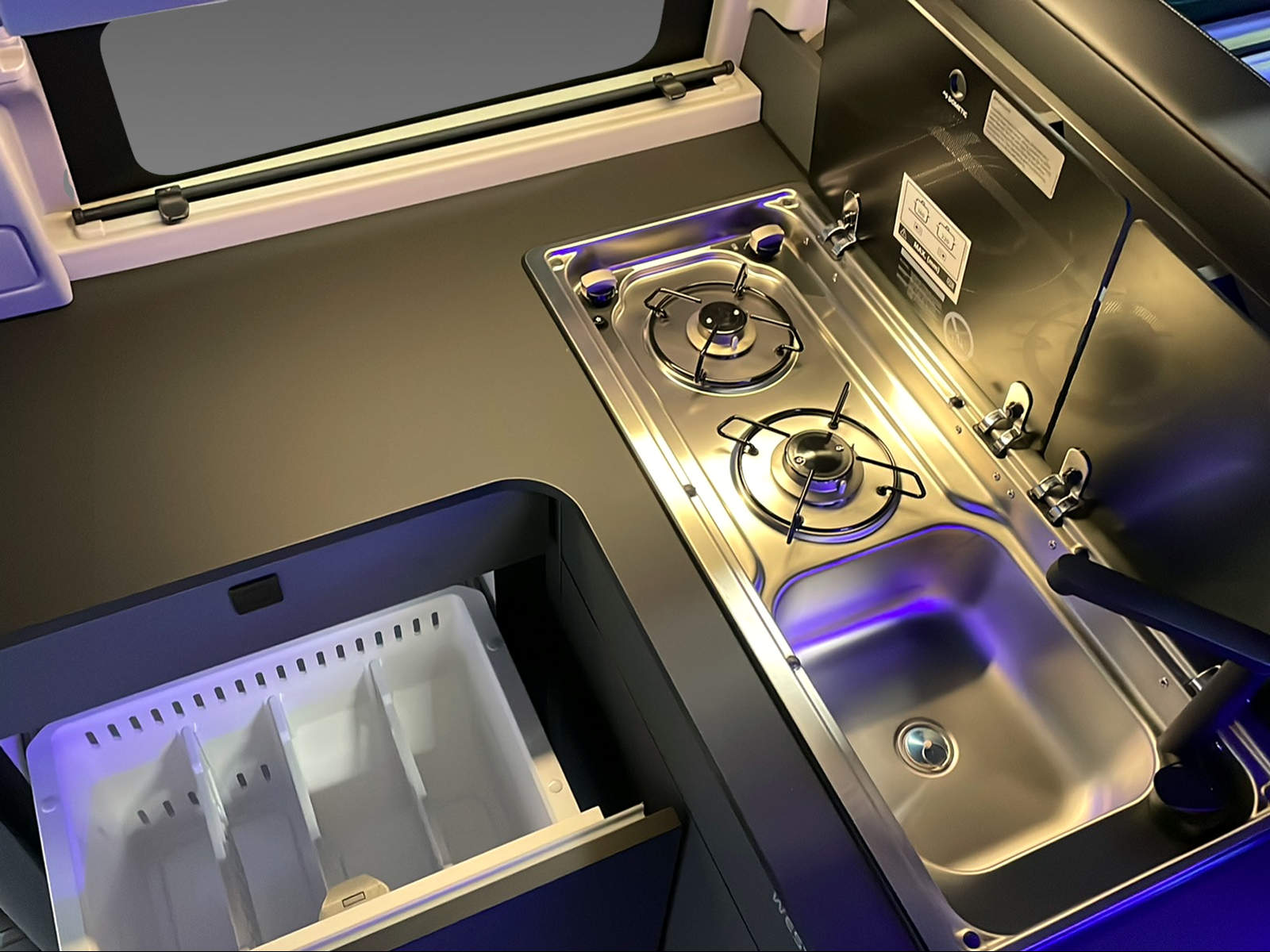 FORD Transit C Nugget 320 L1 2.0 EcoBlue 170 Active - 8