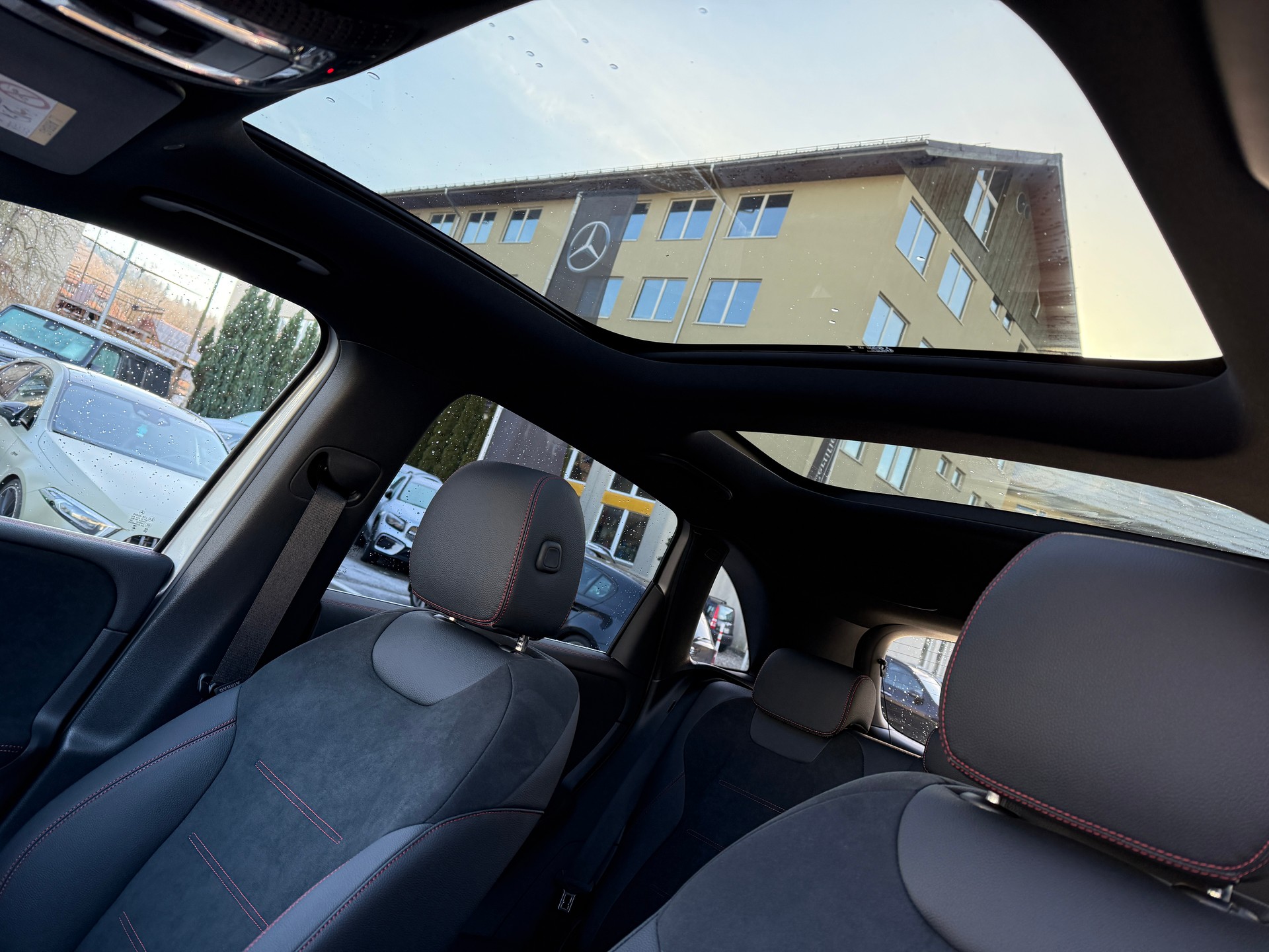 MERCEDES-BENZ B 250 4Matic 8G-DCT - 12