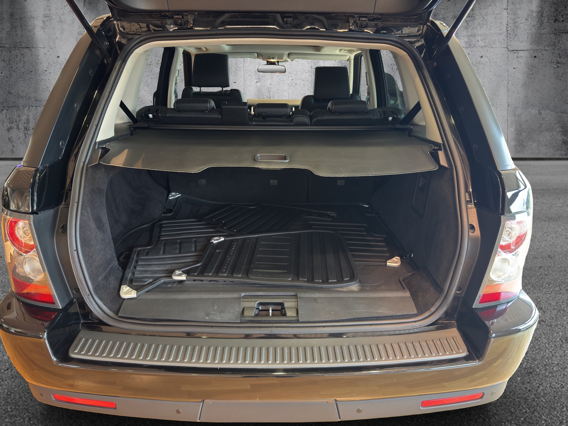 LAND ROVER Range Rover Sport 3.0 TDV6 HSE Automatic - 13