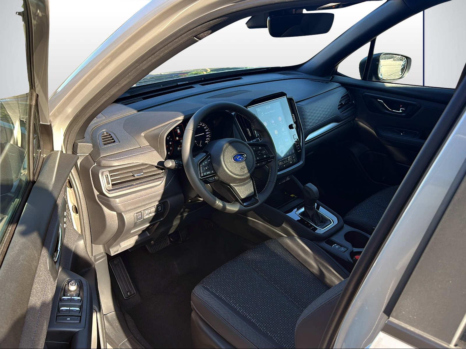 SUBARU Forester Station 2.0i e-Boxer Swiss Plus - 6
