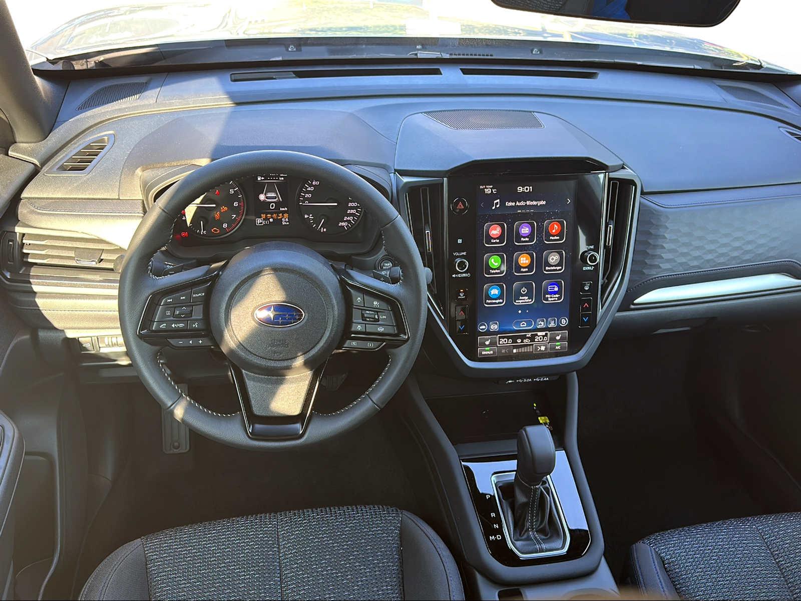 SUBARU Forester Station 2.0i e-Boxer Swiss Plus - 10