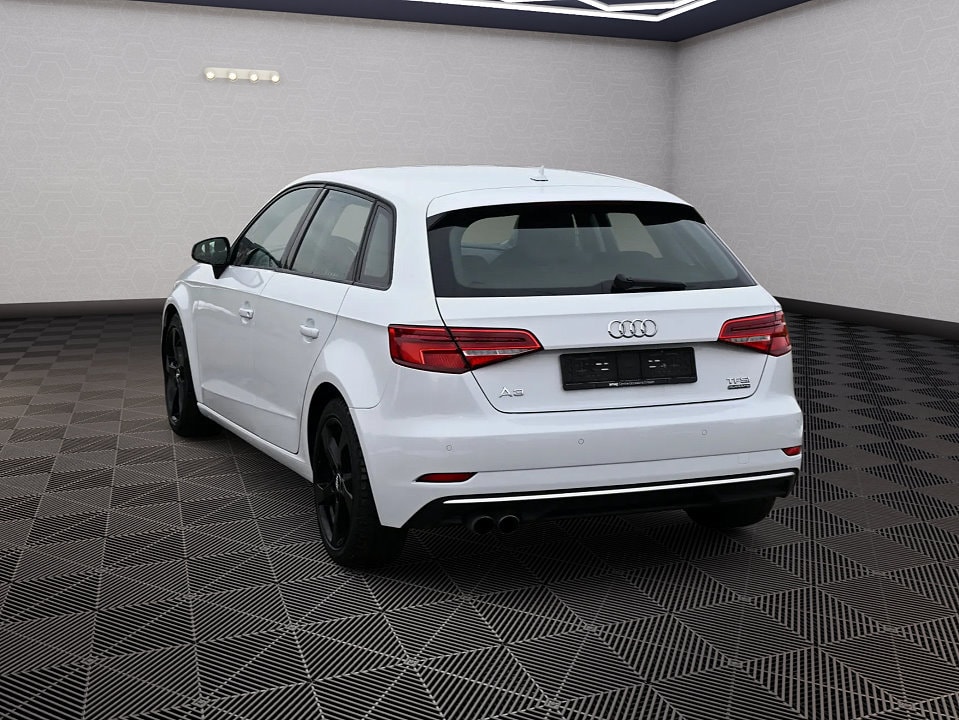 AUDI A3 Sportback 2.0 TFSI 40 Sport quattro S-tronic - 4