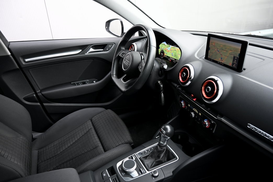 AUDI A3 Sportback 2.0 TFSI 40 Sport quattro S-tronic - 7