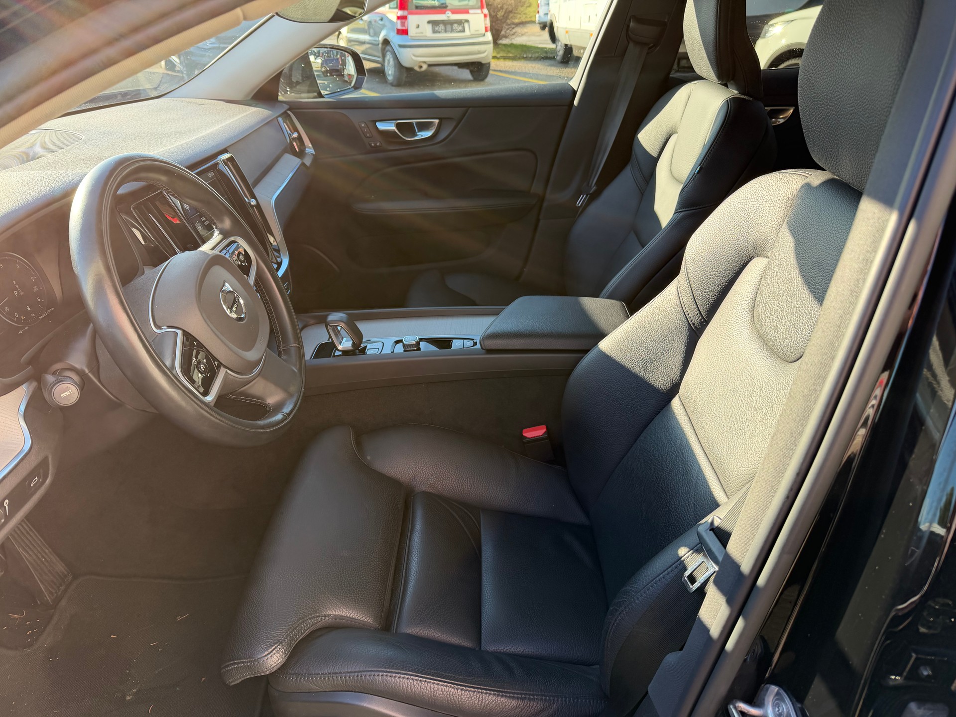 VOLVO V60 Cross Country B4 Diesel Mild Hybrid AWD Geartronic - 5