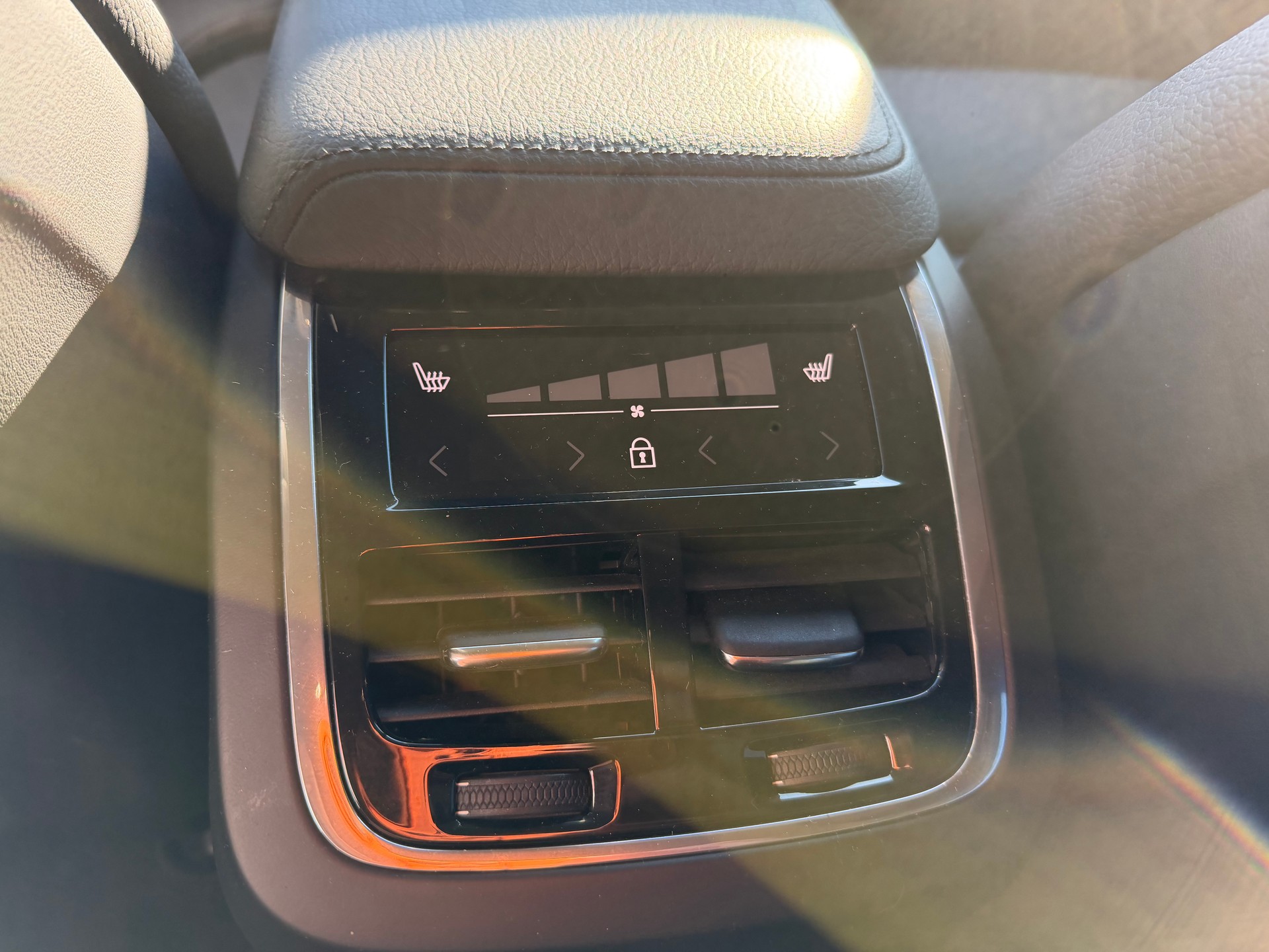 VOLVO V60 Cross Country B4 Diesel Mild Hybrid AWD Geartronic - 7