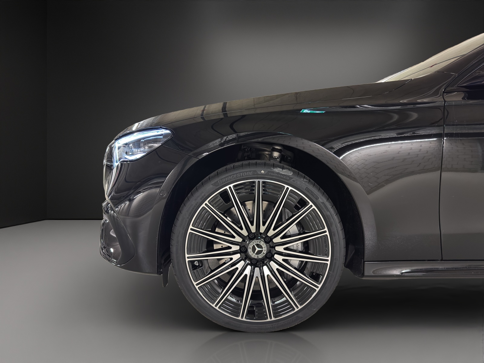 MERCEDES-BENZ E 220 d 4Matic 9G-Tronic - 9