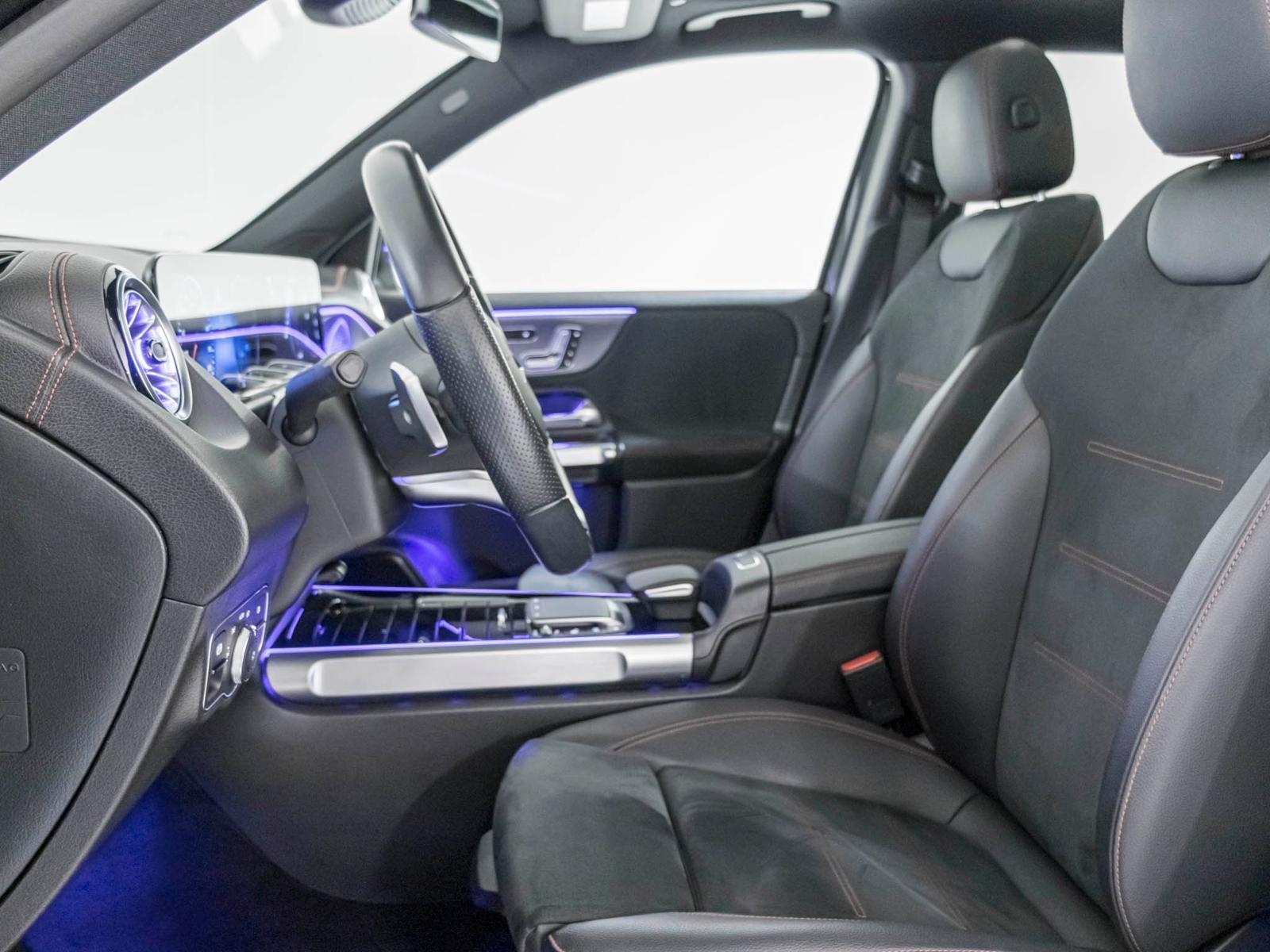 MERCEDES-BENZ EQB 350 4MATIC - 8