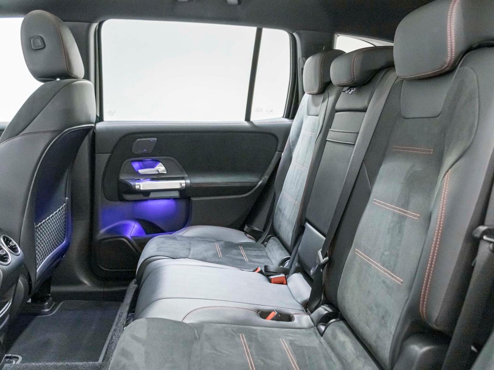 MERCEDES-BENZ EQB 350 4MATIC - 9