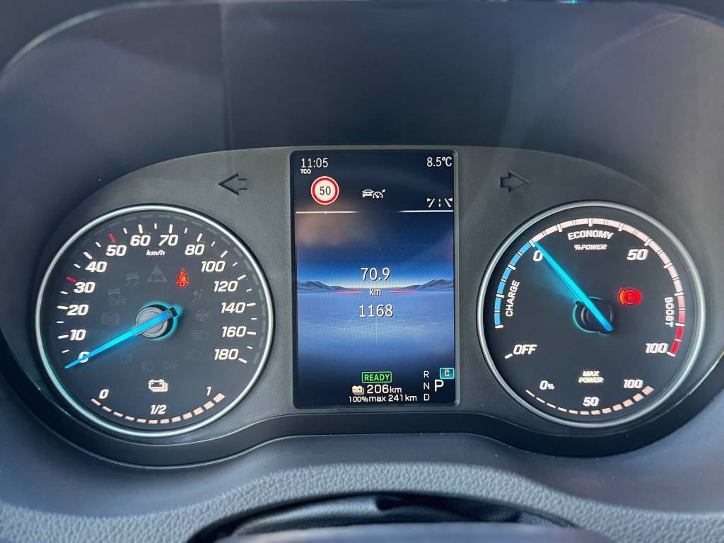 MERCEDES-BENZ eSprinter 420 Pro Aufbau mit Hebebühne 4325 L 81 kWh - 9