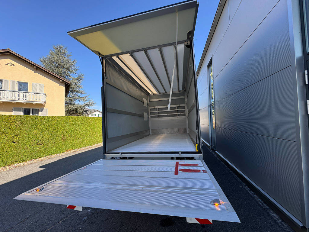 MERCEDES-BENZ eSprinter 420 Pro Aufbau mit Hebebühne 4325 L 81 kWh - 5