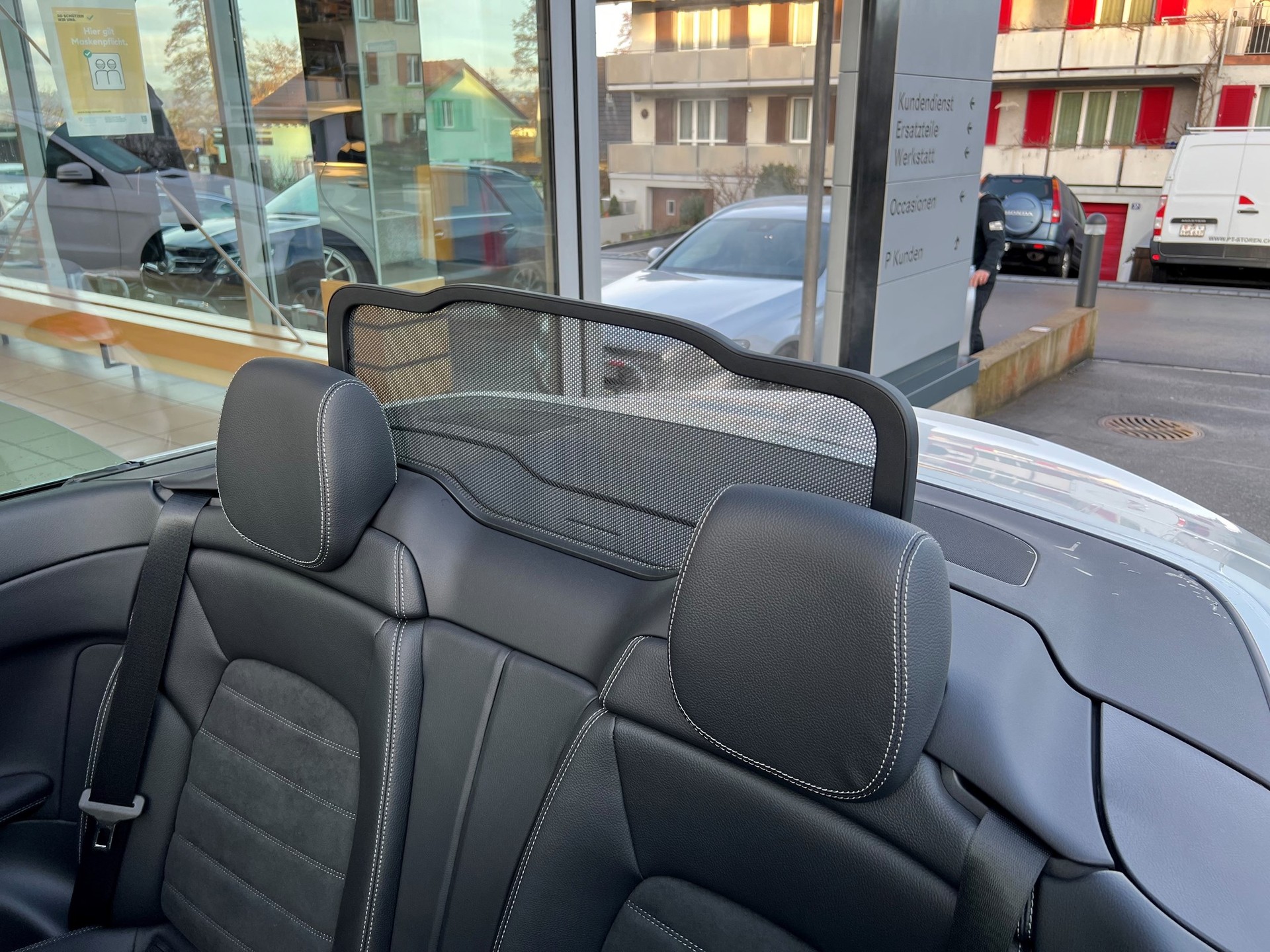 MERCEDES-BENZ C 300 AMG Line - 18