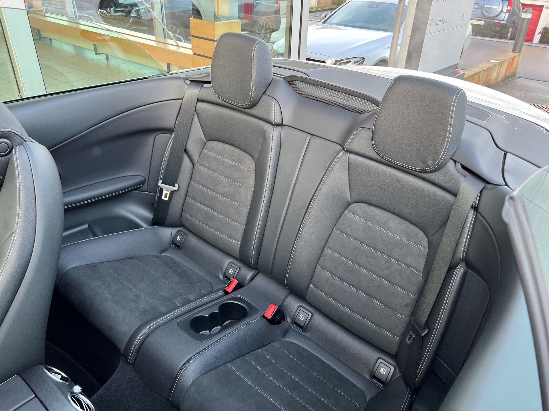 MERCEDES-BENZ C 300 AMG Line - 16