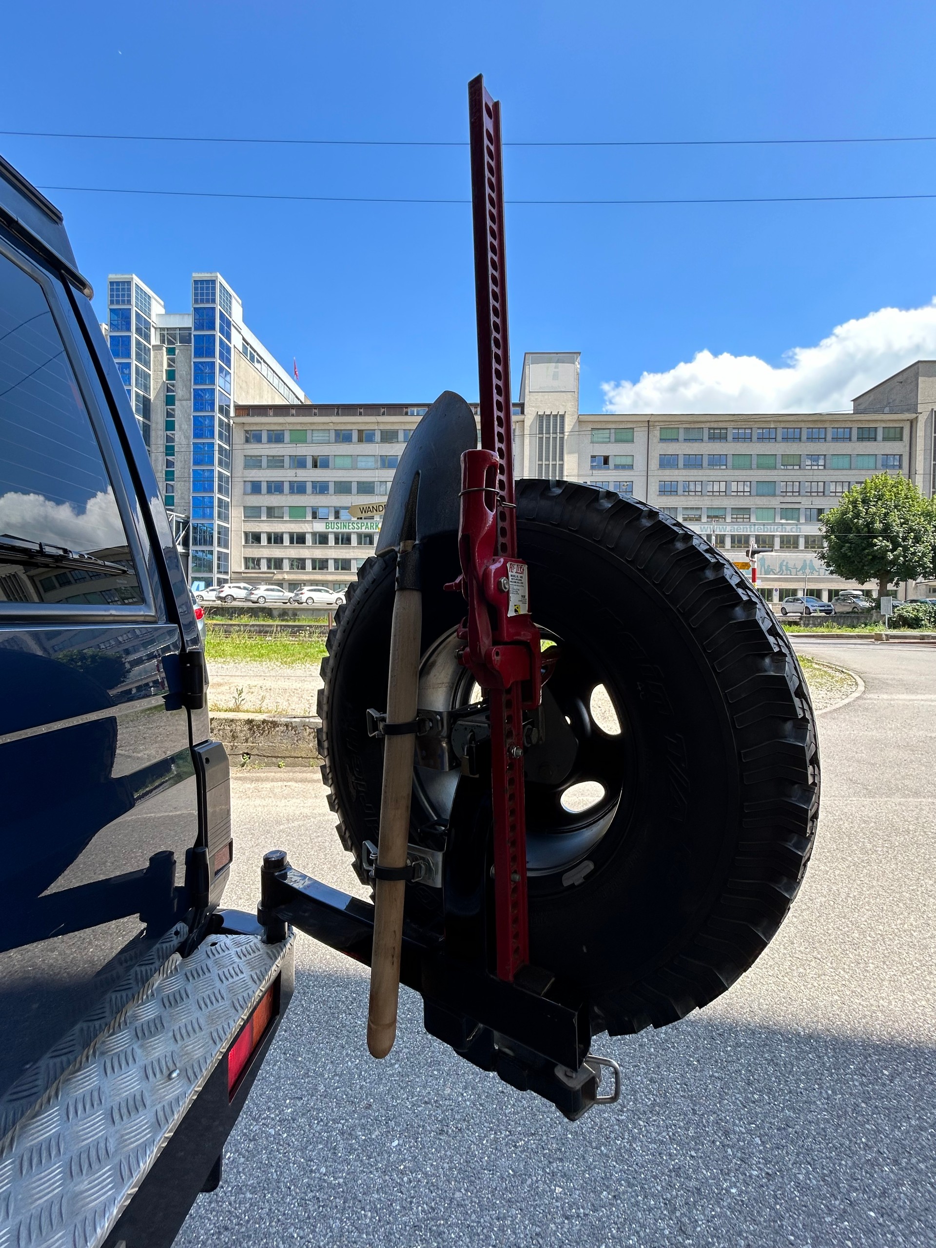 TOYOTA Land Cruiser 400 Hdt Long 4.2D - 15