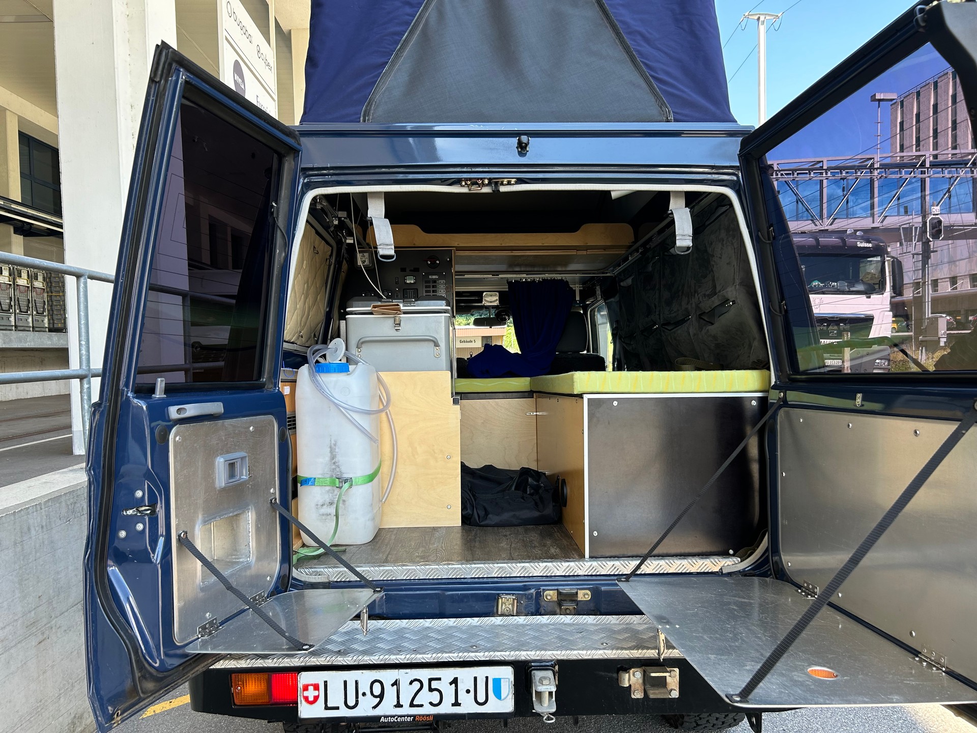 TOYOTA Land Cruiser 400 Hdt Long 4.2D - 9