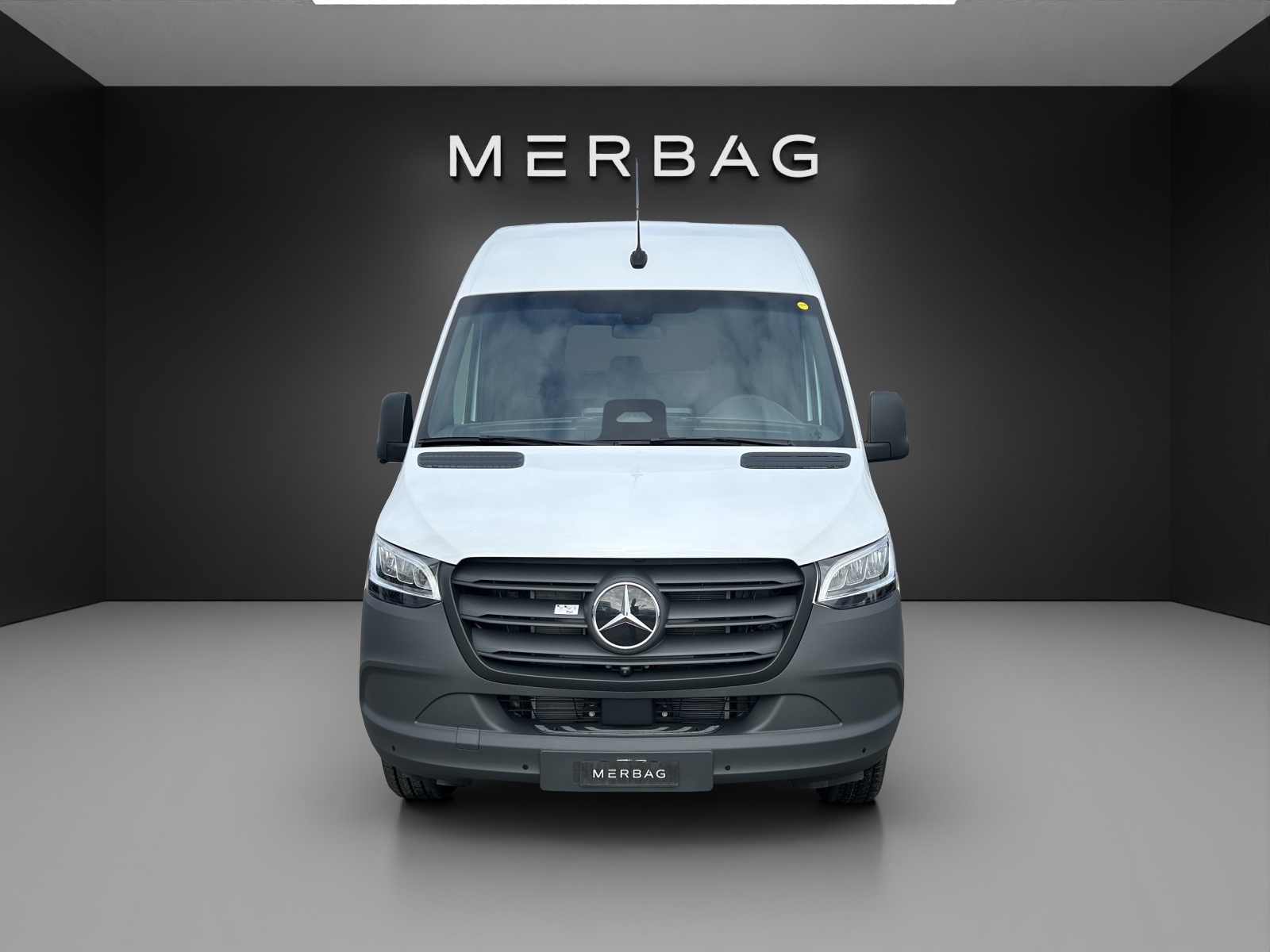 MERCEDES-BENZ eSprinter 320 PRO KA 3665mm S Worker - 2
