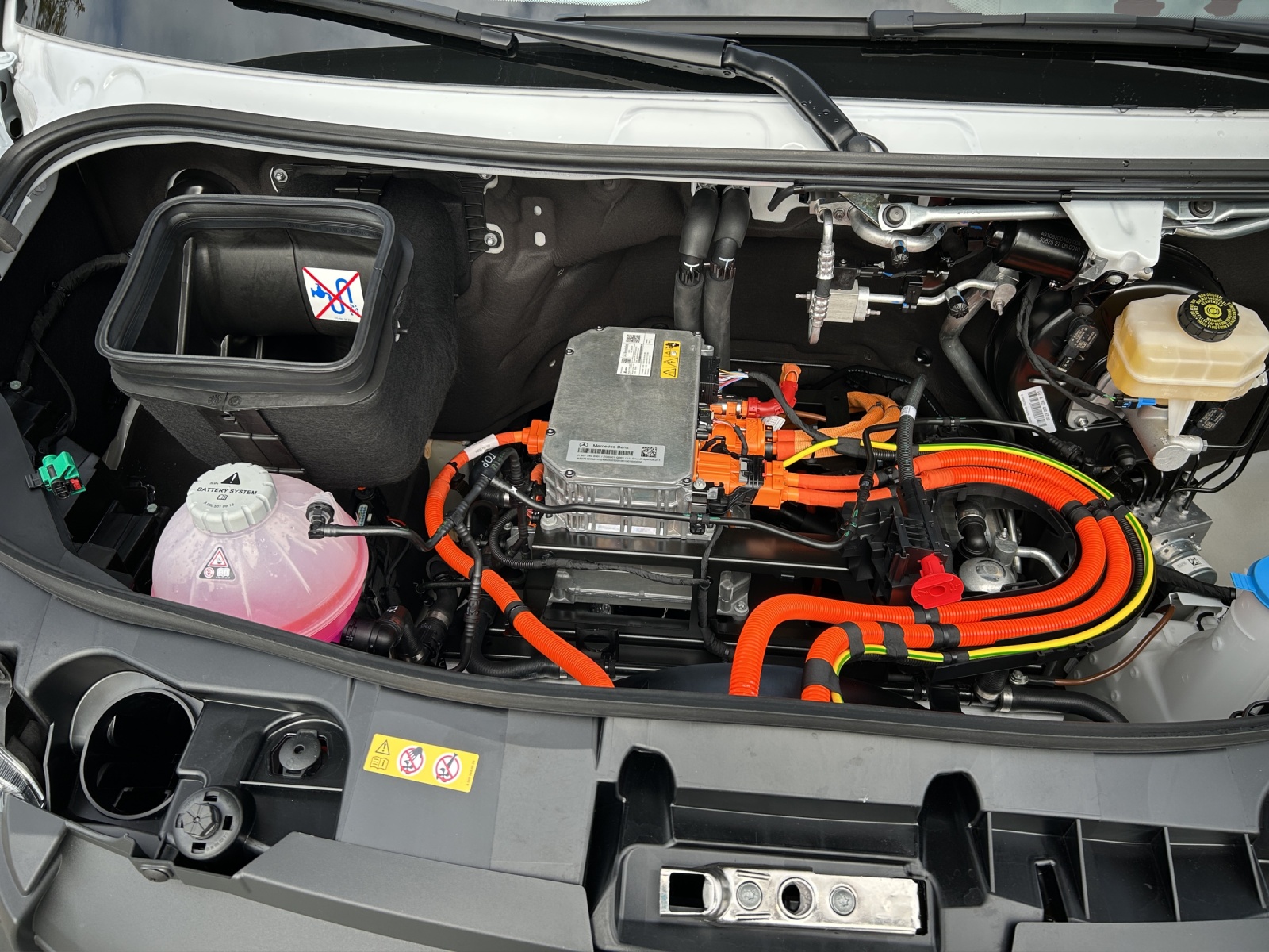 MERCEDES-BENZ eSprinter 320 PRO KA 3665mm S Worker - 12