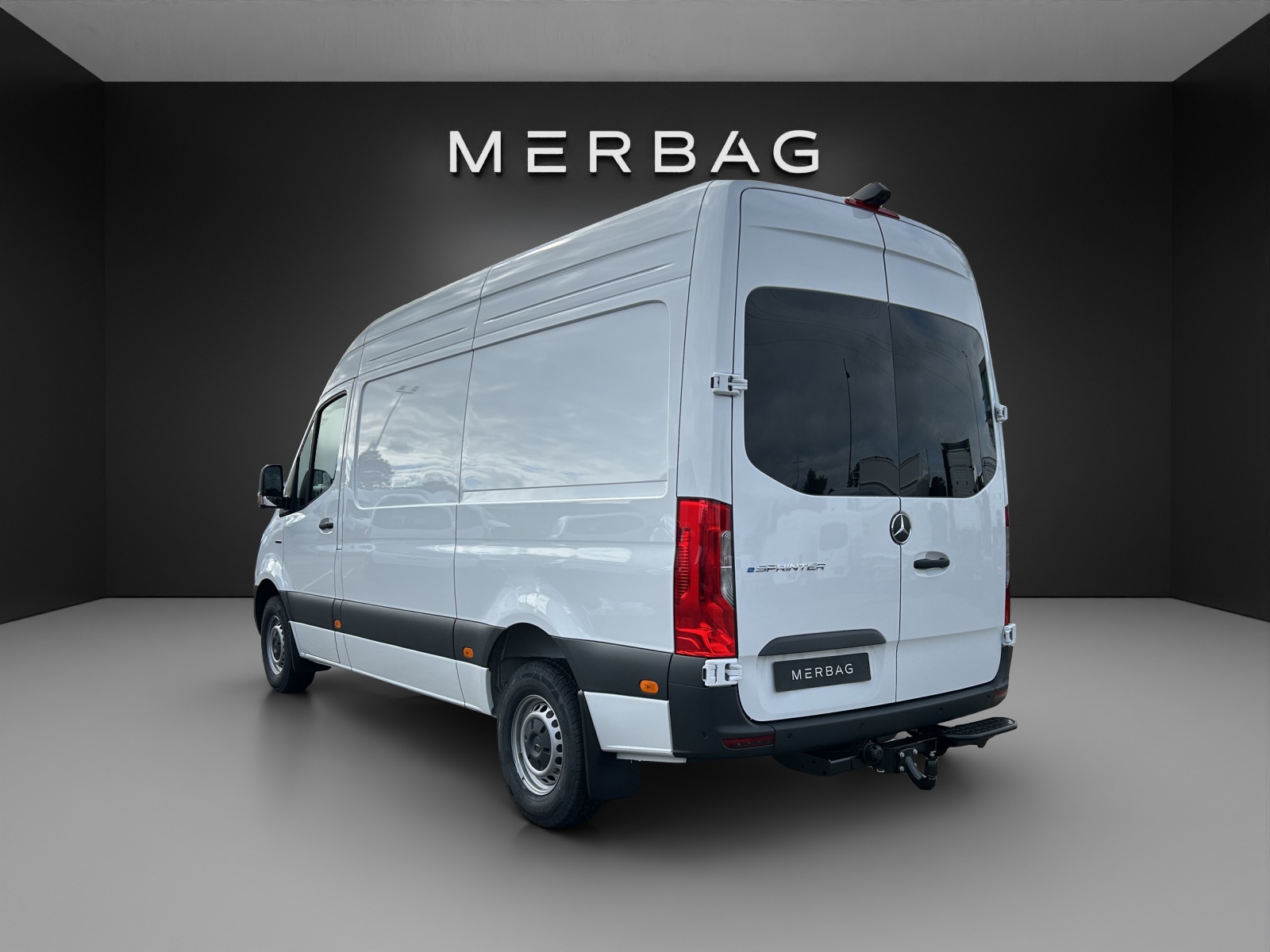 MERCEDES-BENZ eSprinter 320 PRO KA 3665mm S Worker - 4