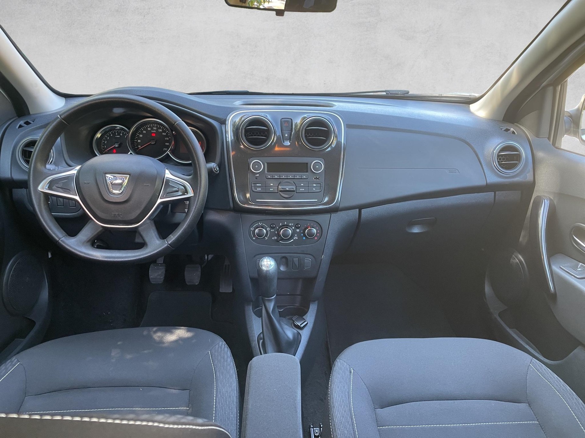 DACIA Sandero 1.0 Comfort - 11
