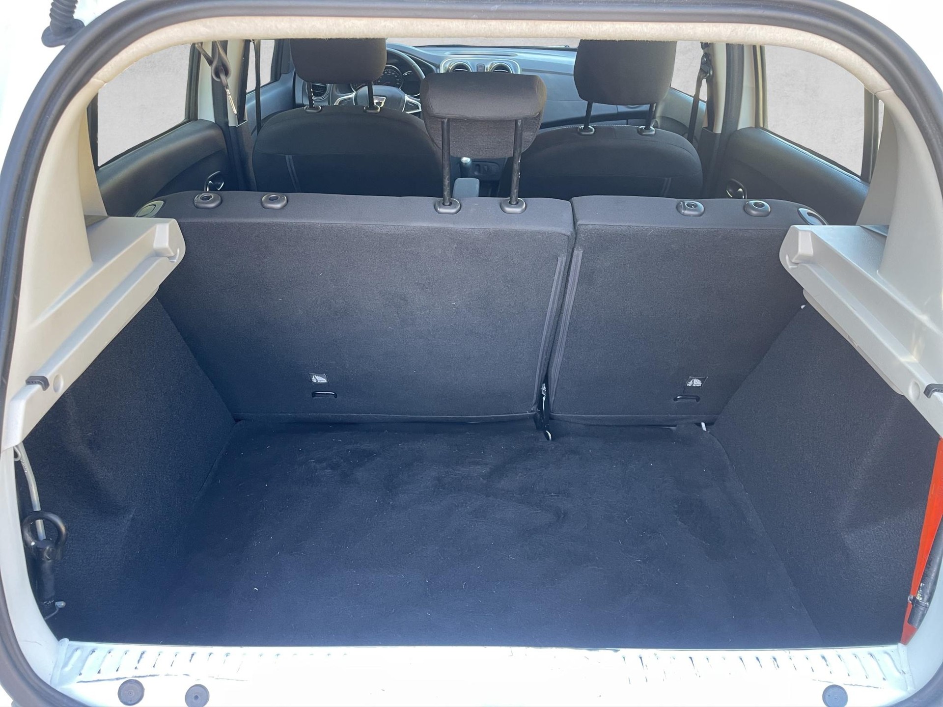 DACIA Sandero 1.0 Comfort - 16