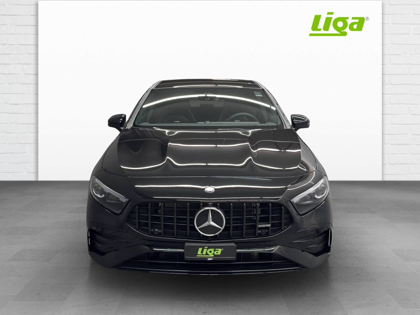 MERCEDES-BENZ AMG A 35 4Matic - 3