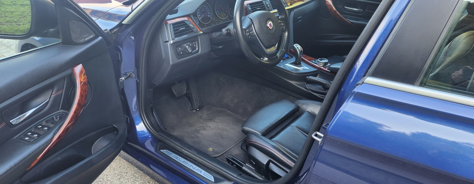 BMW-ALPINA D3 BiTurbo Touring 3.0d xDrive Switch-Tronic - 15