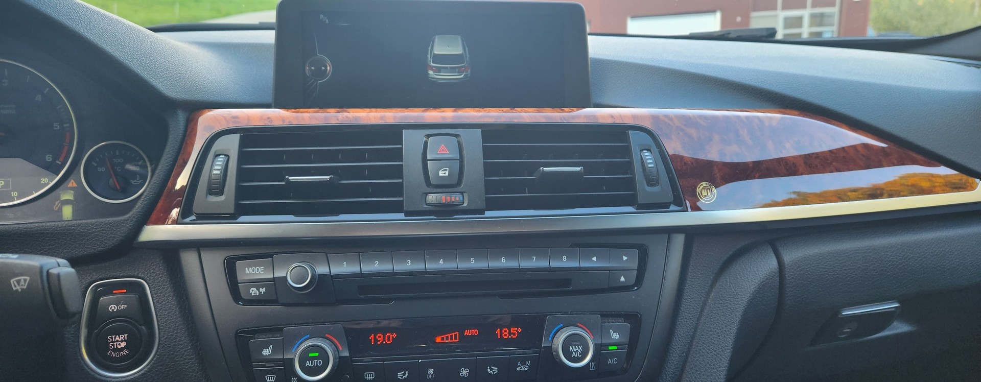 BMW-ALPINA D3 BiTurbo Touring 3.0d xDrive Switch-Tronic - 9