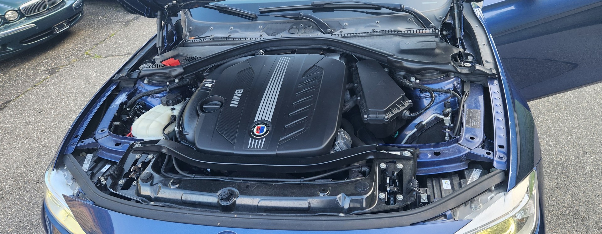 BMW-ALPINA D3 BiTurbo Touring 3.0d xDrive Switch-Tronic - 12