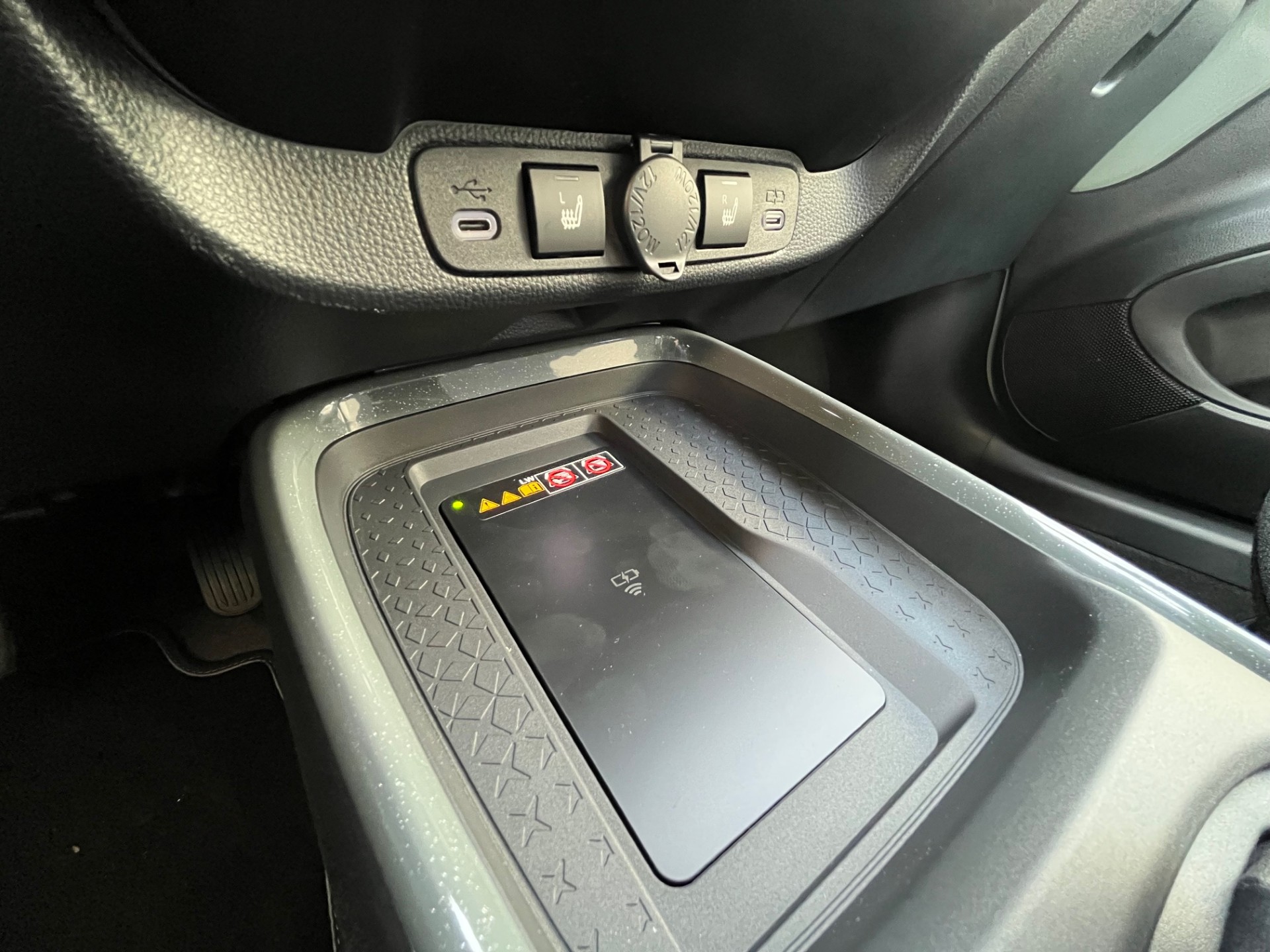 TOYOTA Aygo X 1.0 VVT-i Trend CVT - 16