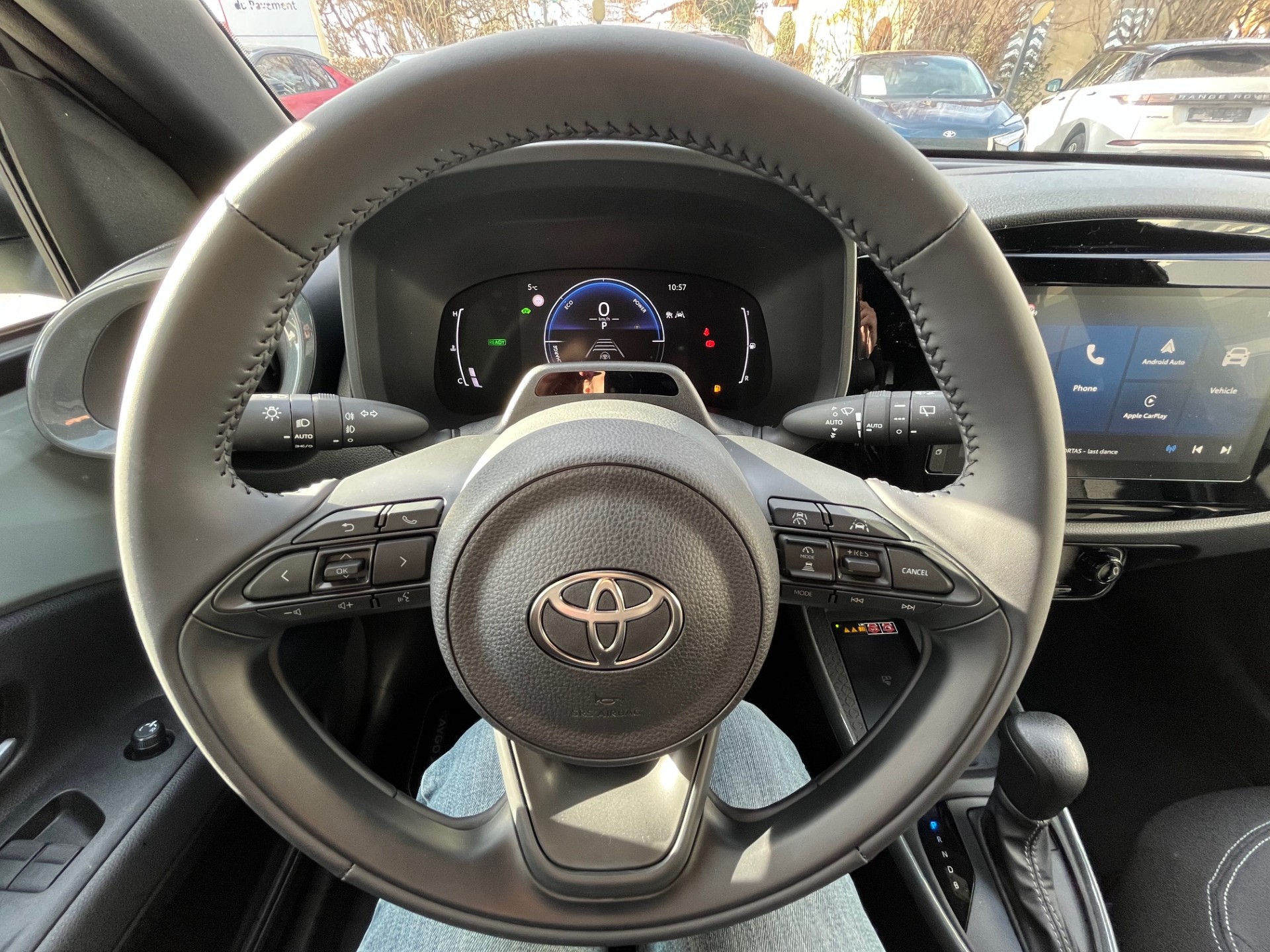 TOYOTA Aygo X 1.0 VVT-i Trend CVT - 13