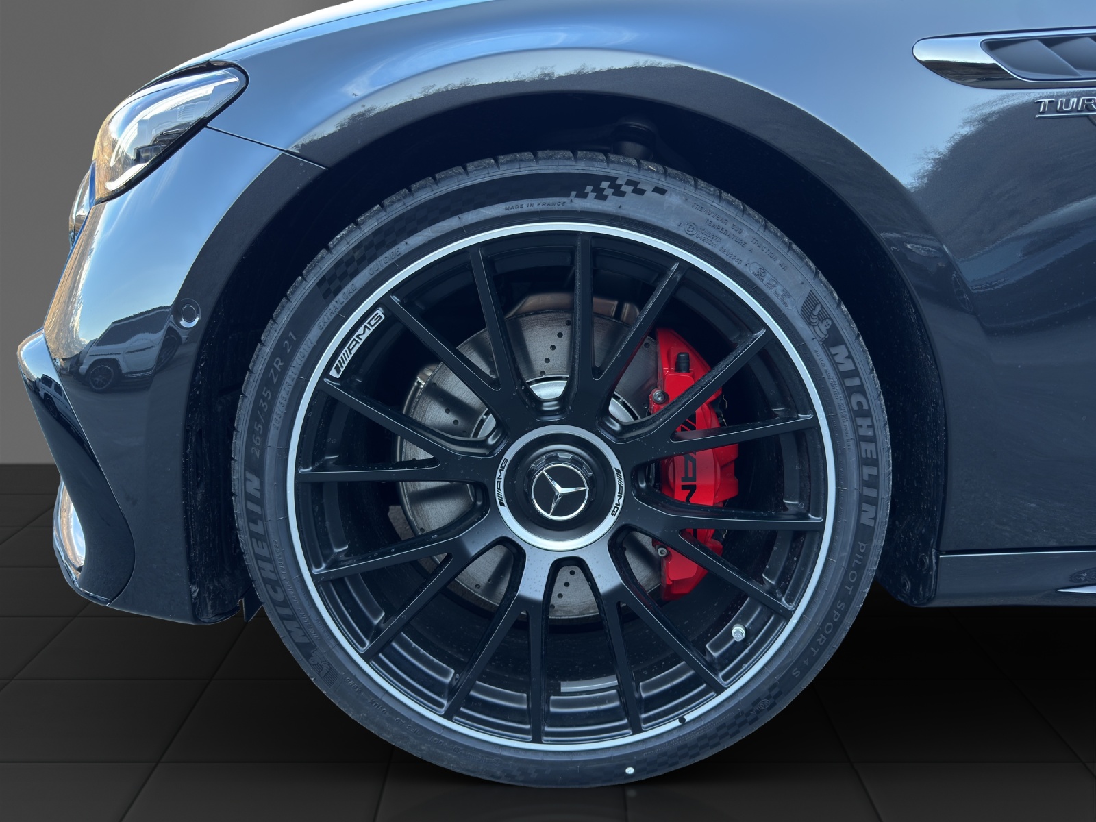 MERCEDES-BENZ E 53 Hybrid T 4Matic+ 9G-Tronic - 21