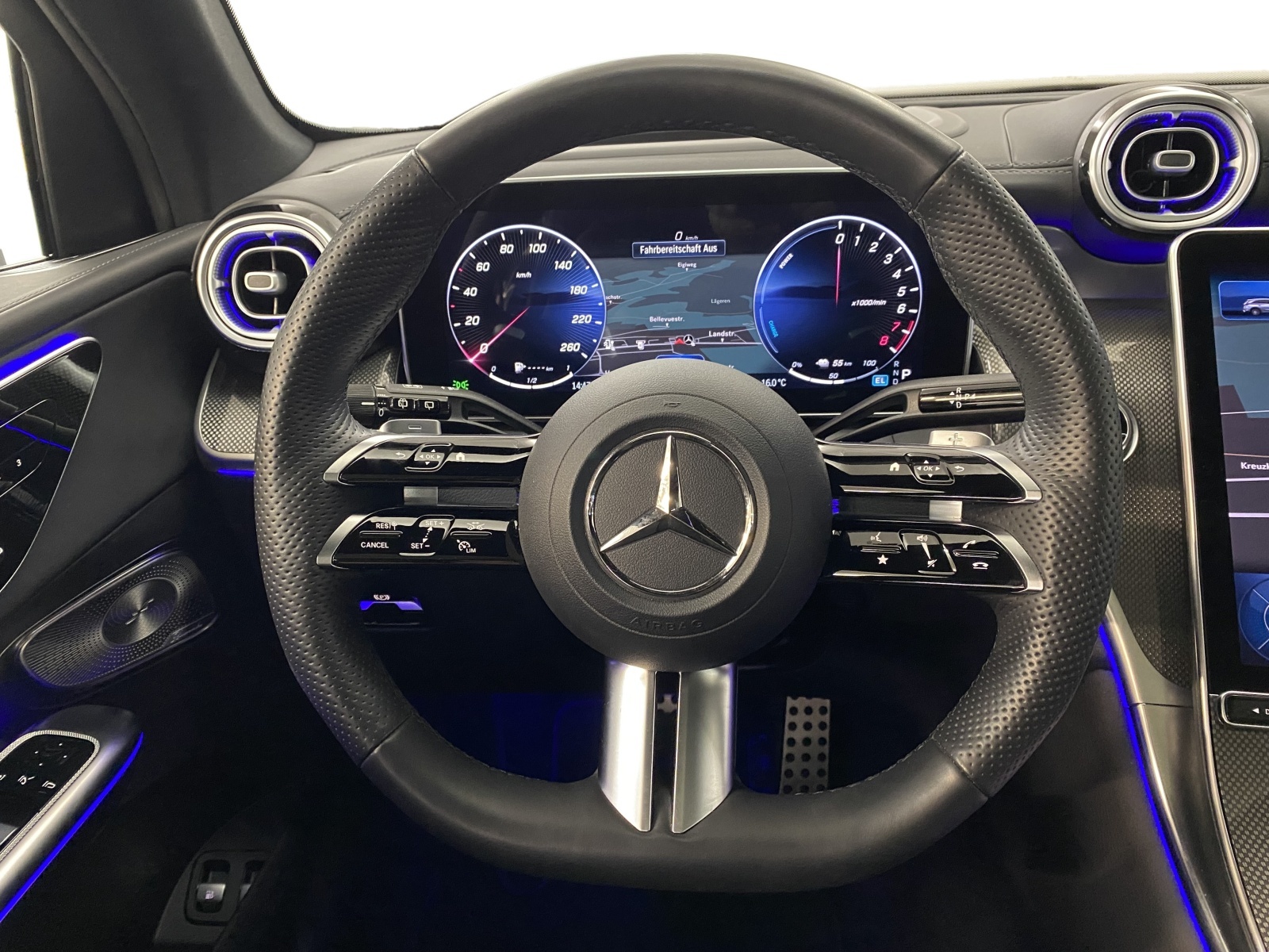 MERCEDES-BENZ GLC 400 e AMG Line 4MATIC - 12