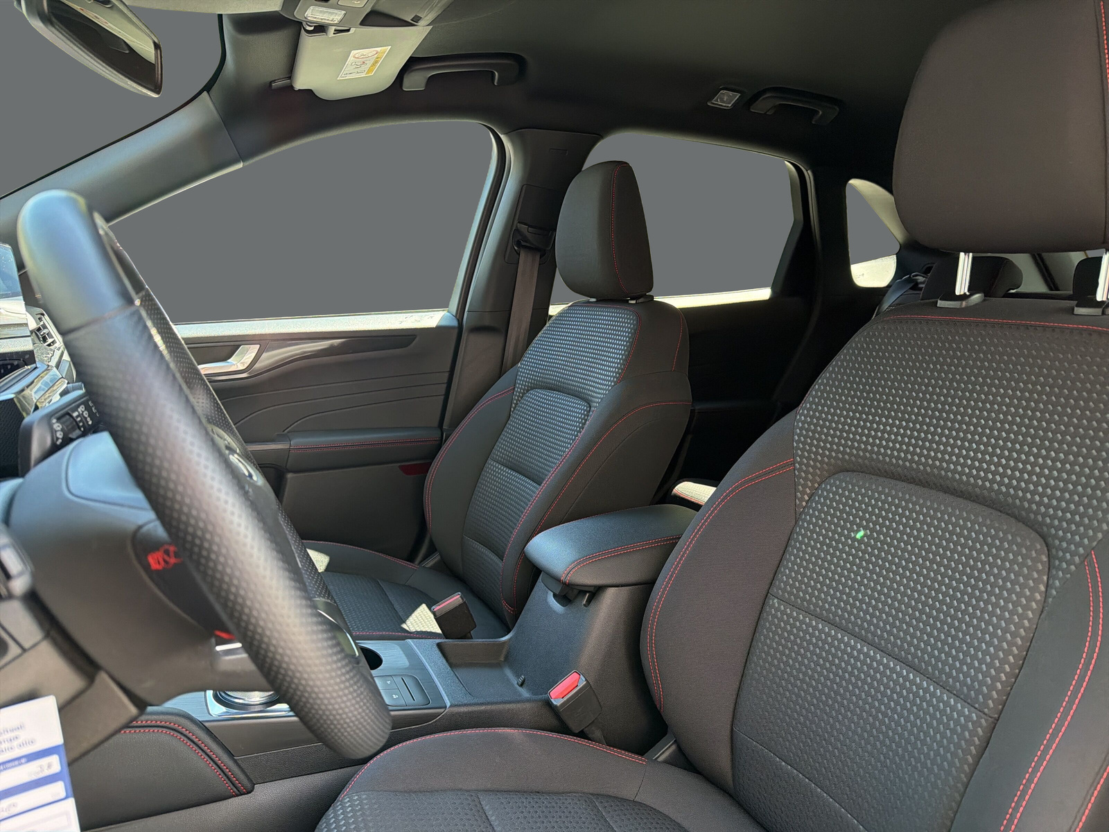 FORD Kuga 2.5 FHEV ST-Line 4W - 9