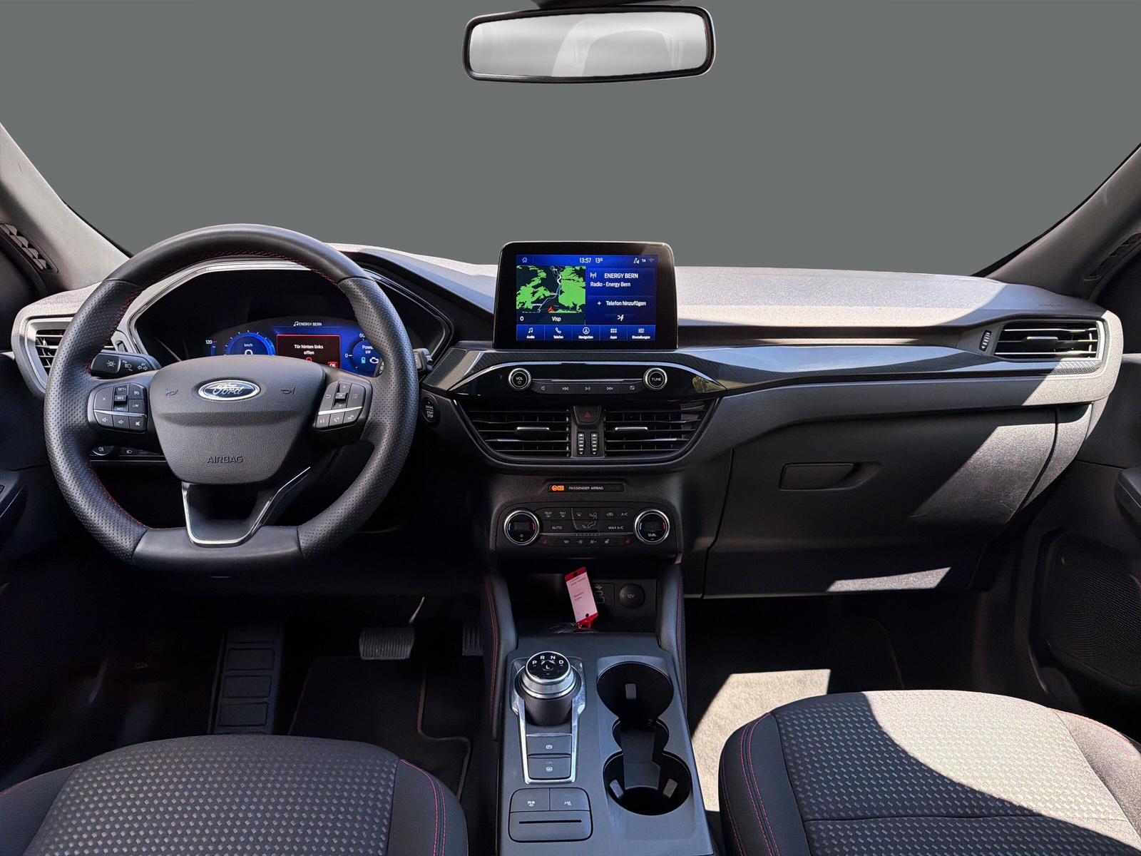 FORD Kuga 2.5 FHEV ST-Line 4W - 13