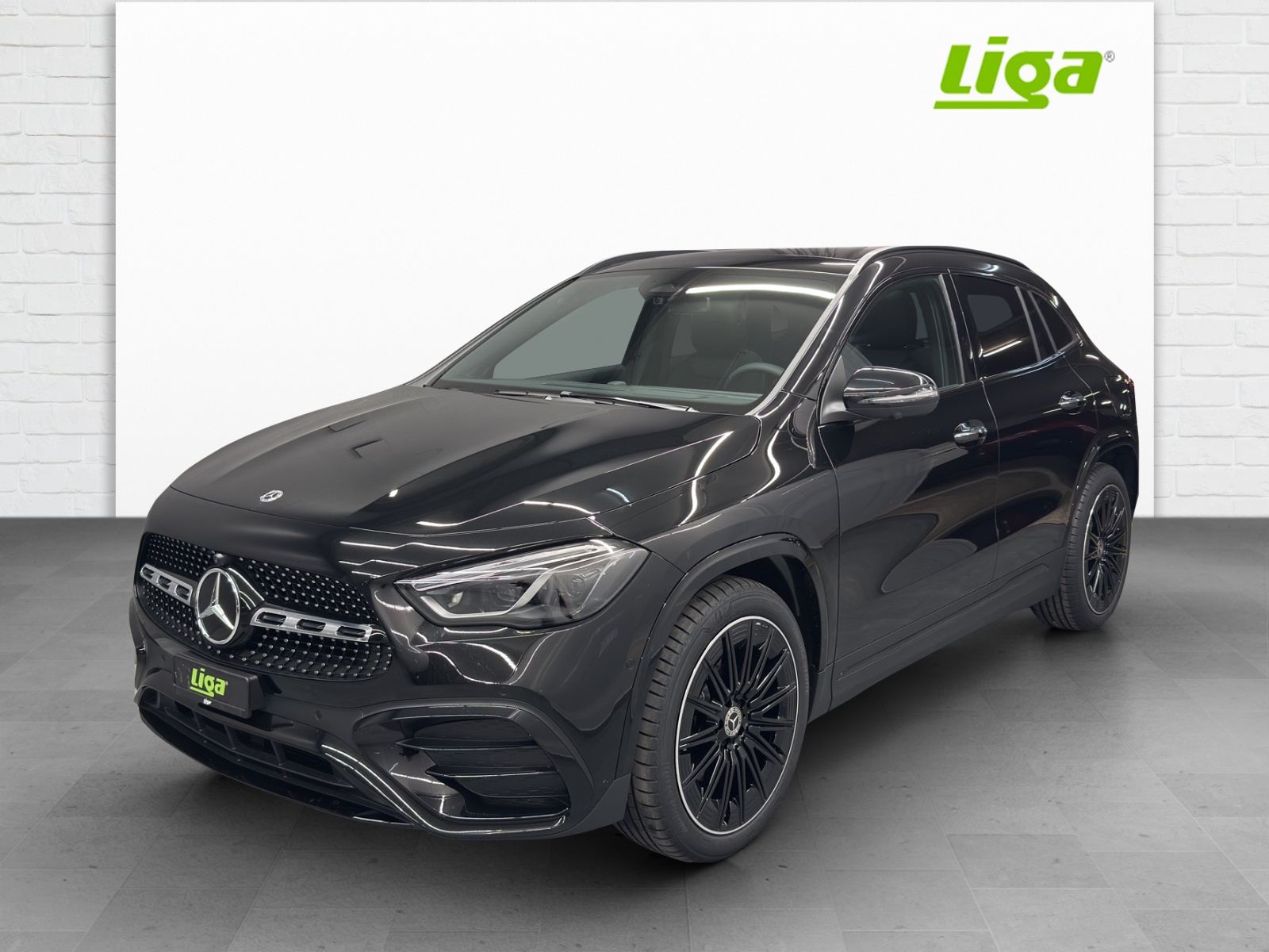 MERCEDES-BENZ GLA 200 AMG Line Night Star - 2