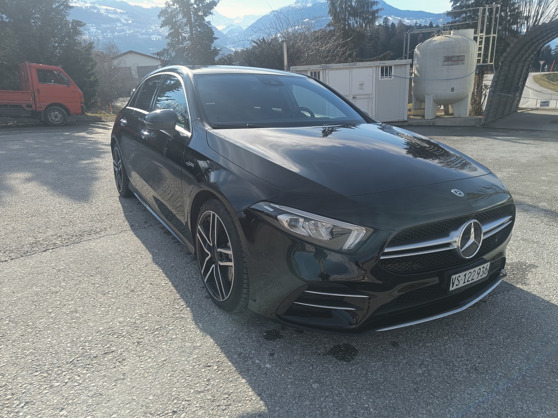 MERCEDES-BENZ A 35 AMG 4Matic Speedshift