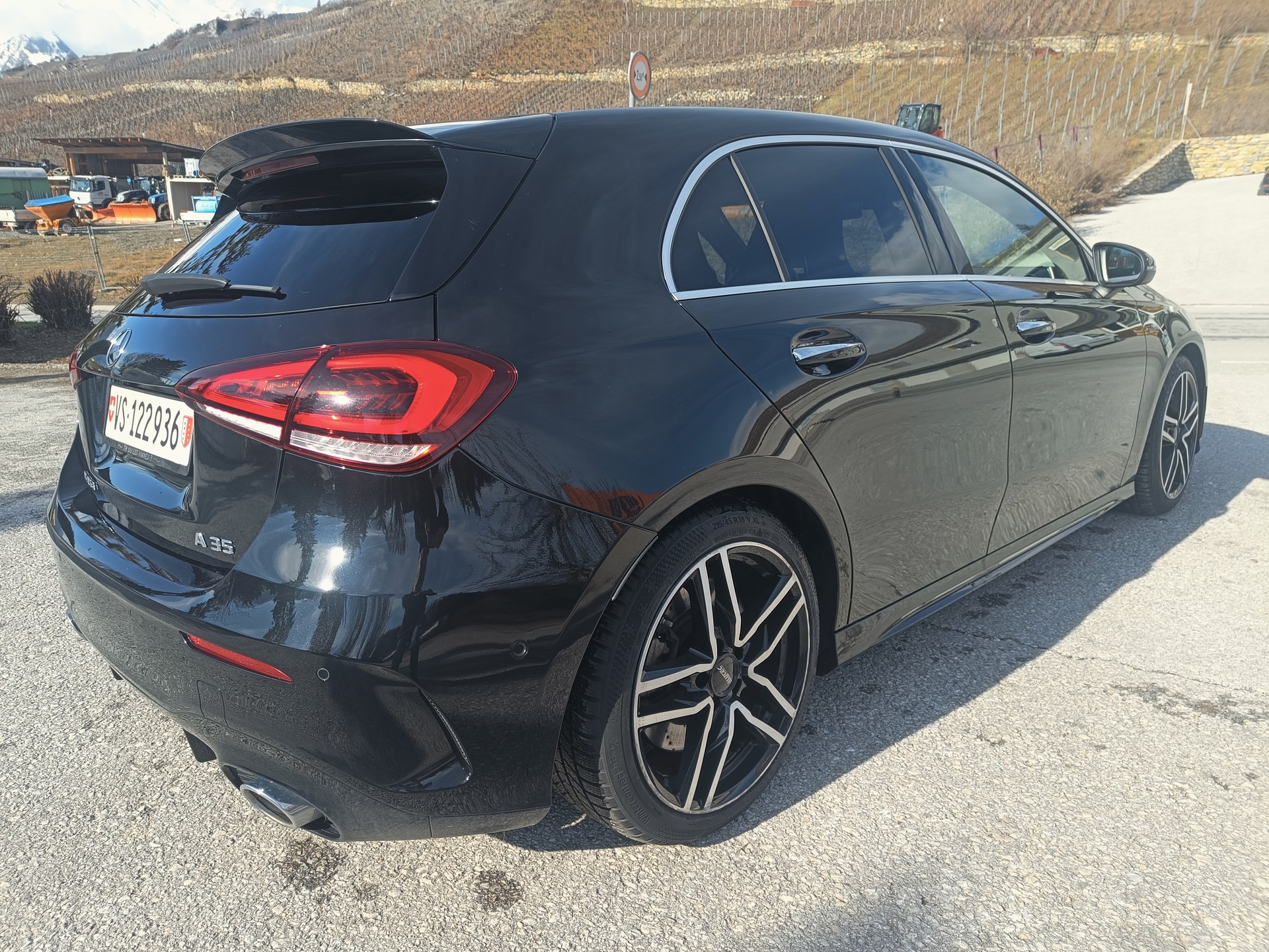 MERCEDES-BENZ A 35 AMG 4Matic Speedshift - 4