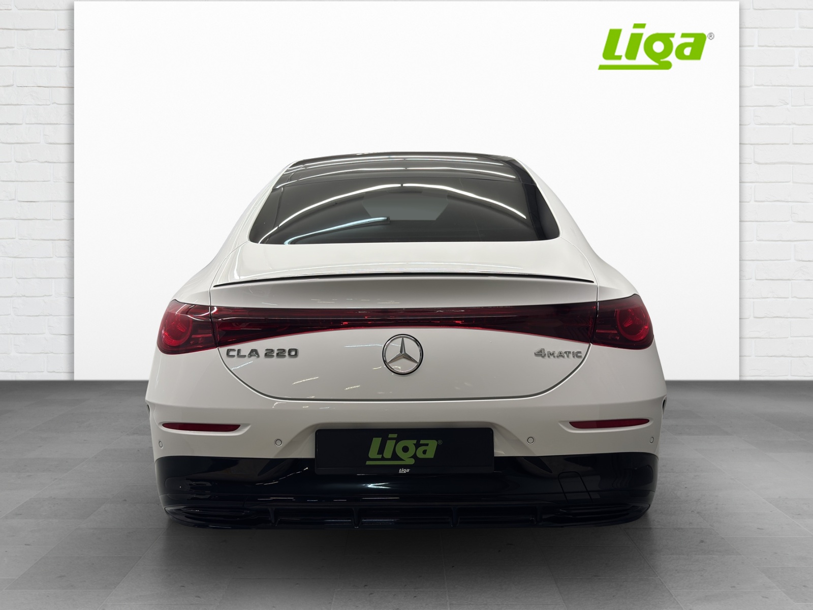 MERCEDES-BENZ CLA 220 AMG Line 4Matic - 5