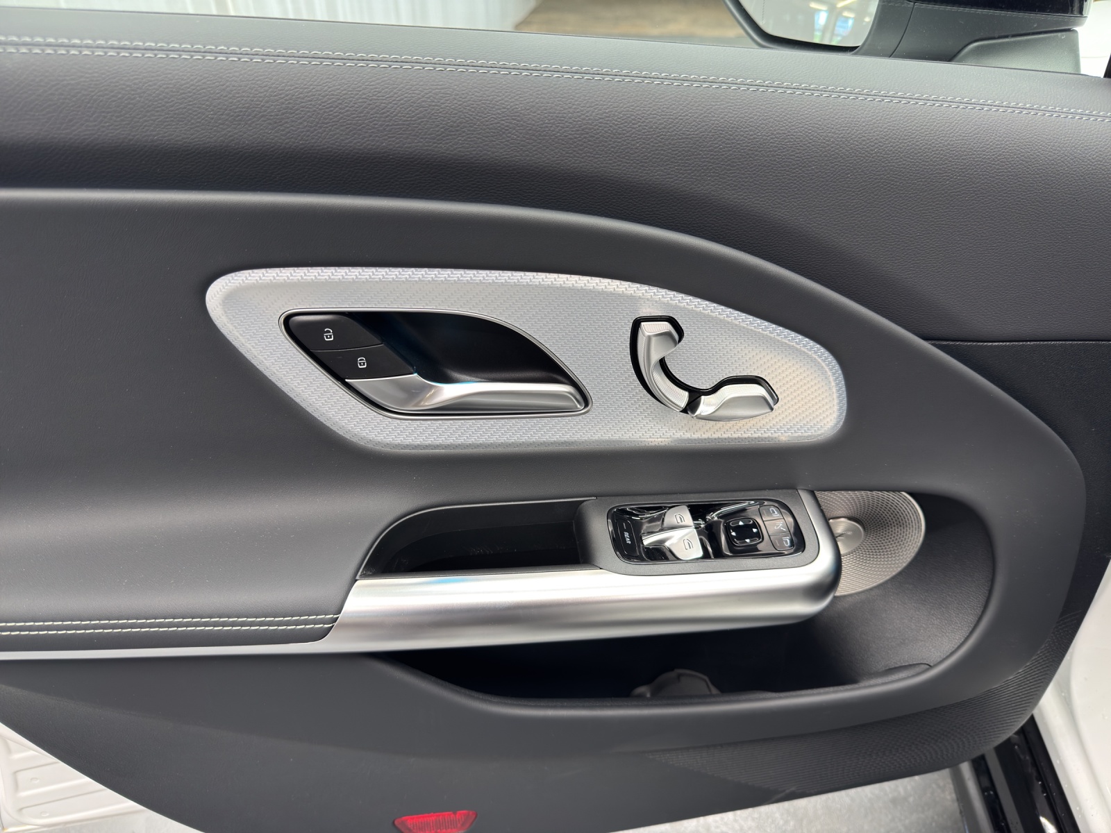 MERCEDES-BENZ CLA 220 AMG Line 4Matic - 13