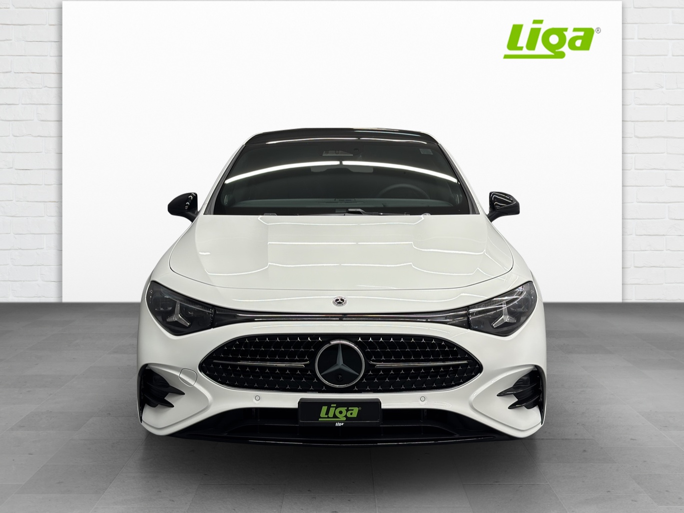 MERCEDES-BENZ CLA 220 AMG Line 4Matic - 3