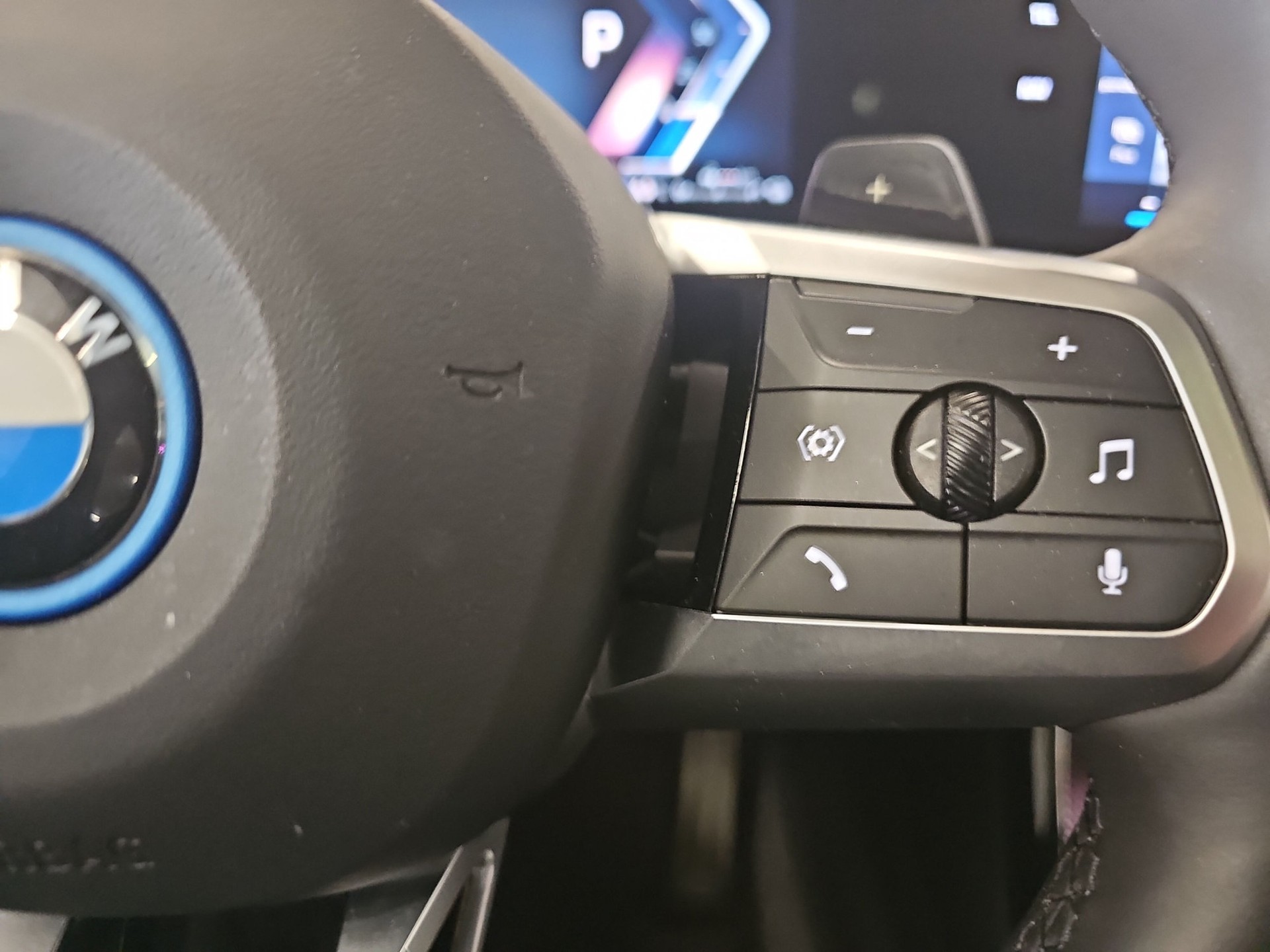 BMW X1 xDrive 30e M Sport - 16