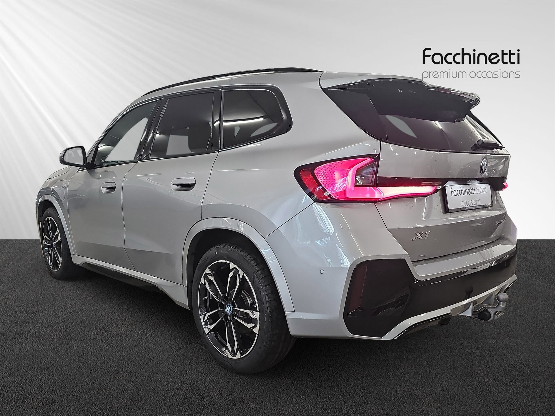 BMW X1 xDrive 30e M Sport - 3